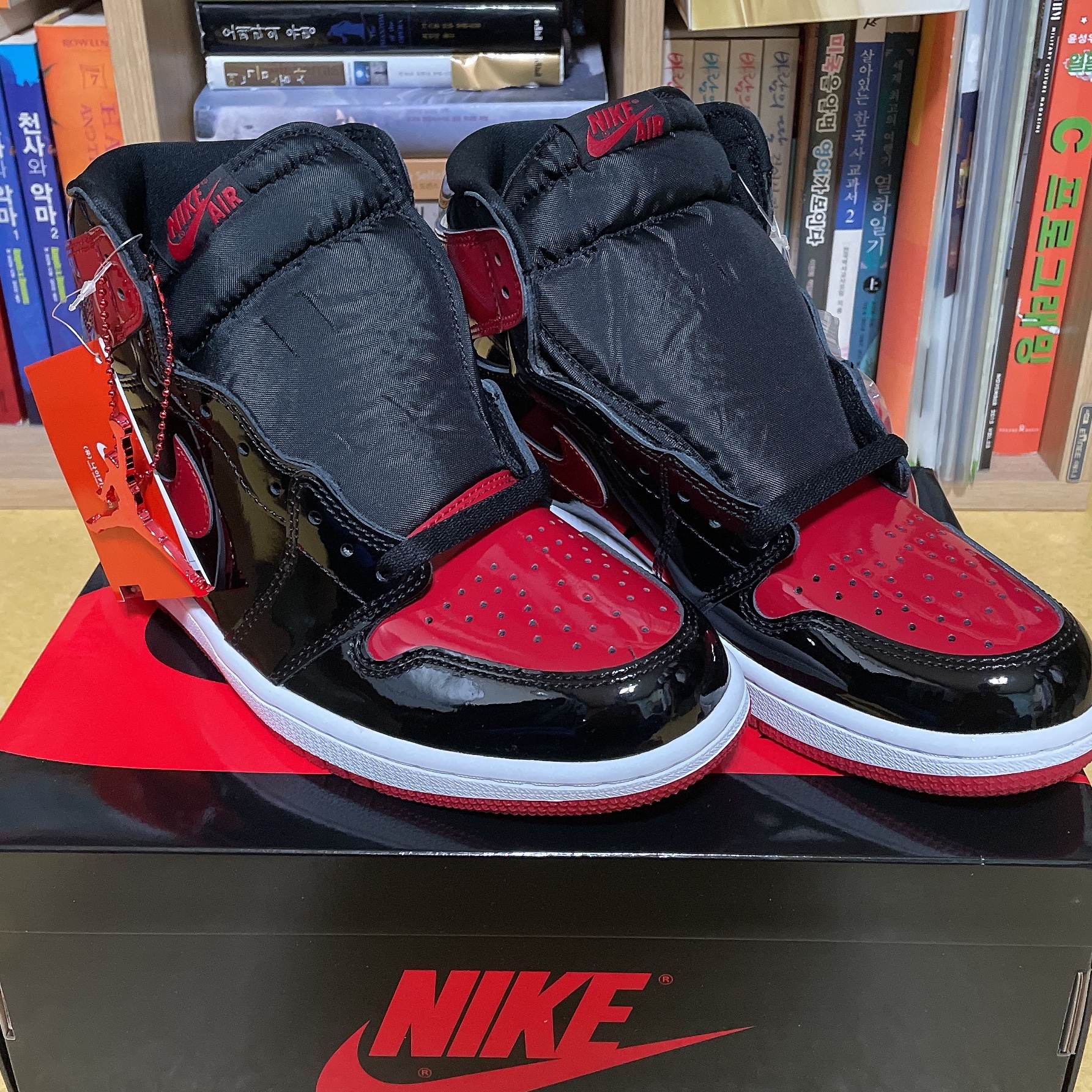 Jordan 1 Retro High OG Patent Bred 착용 스타일