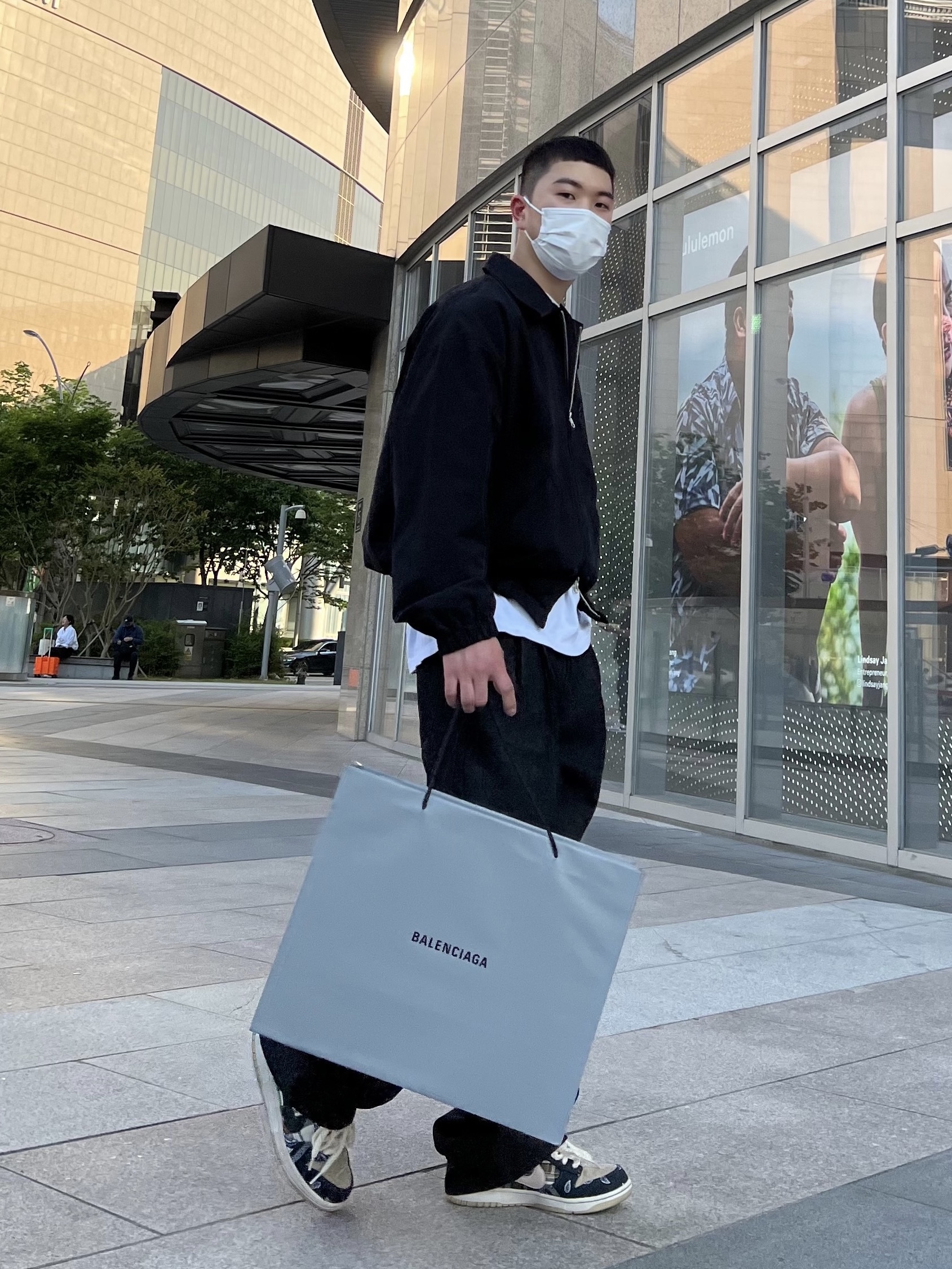 Nike x Travis Scott SB Dunk Low 착용 스타일 - 1
