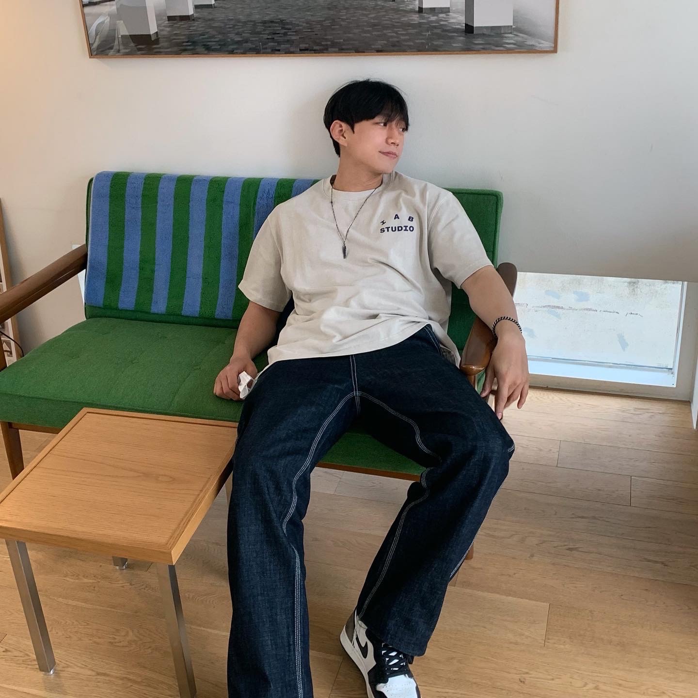 IAB Studio Pigment T-Shirt Oatmeal 착용 스타일 - 2
