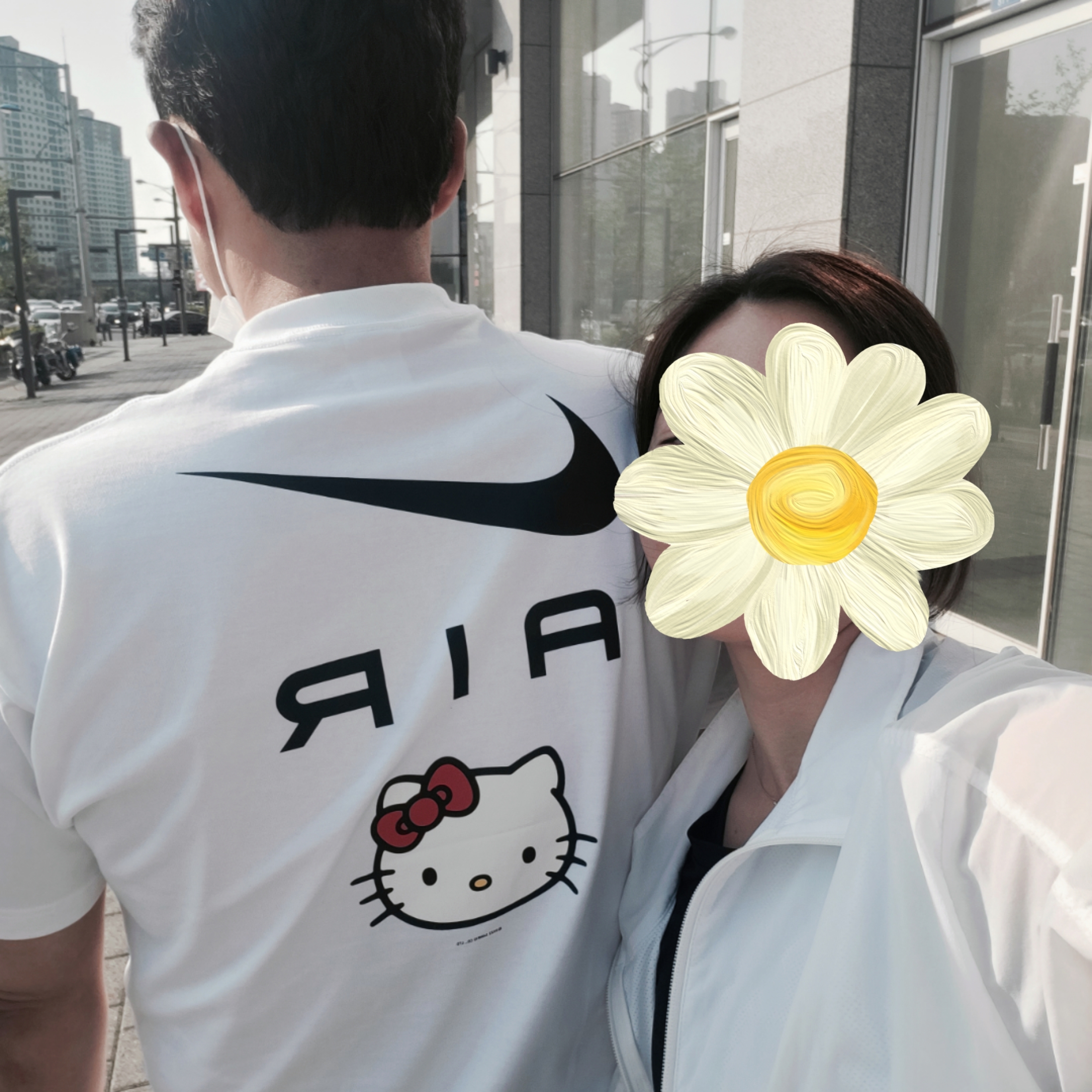 Nike x Hello Kitty NRG Air T-Shirt White - Asia 착용 스타일