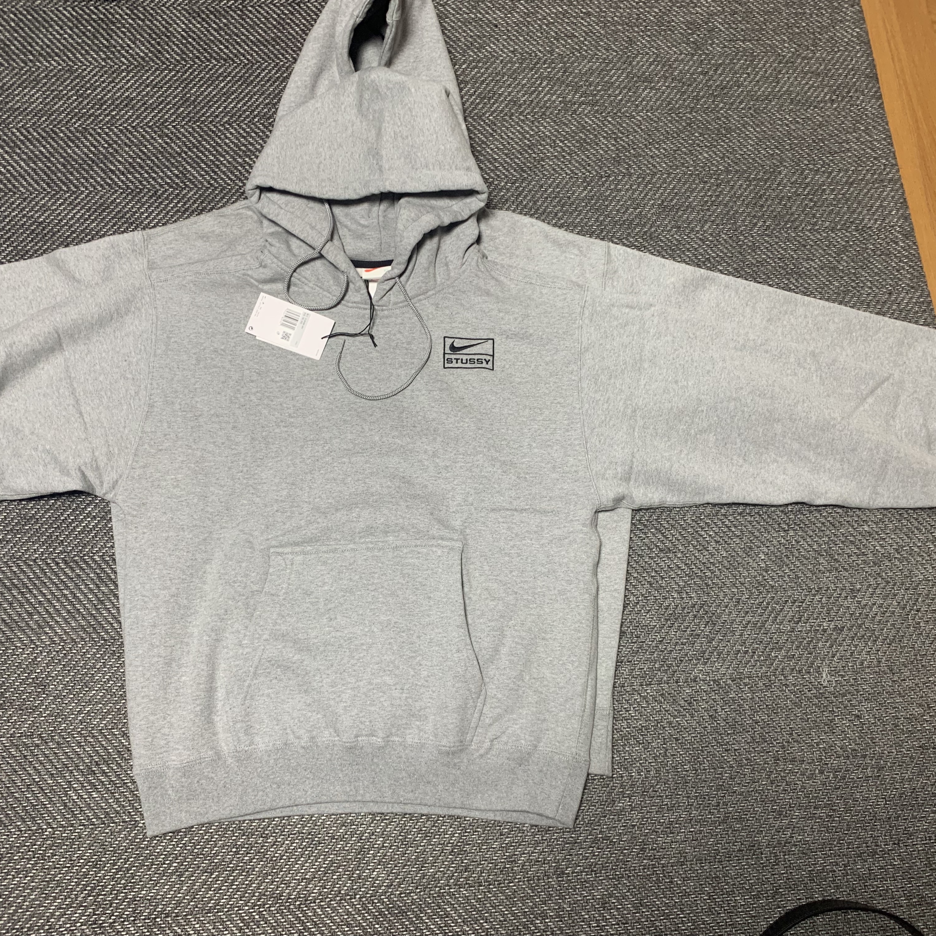 Nike x Stussy NRG RA Pullover Hoodie Dark Grey Heather (DJ9488-063) 착용 스타일