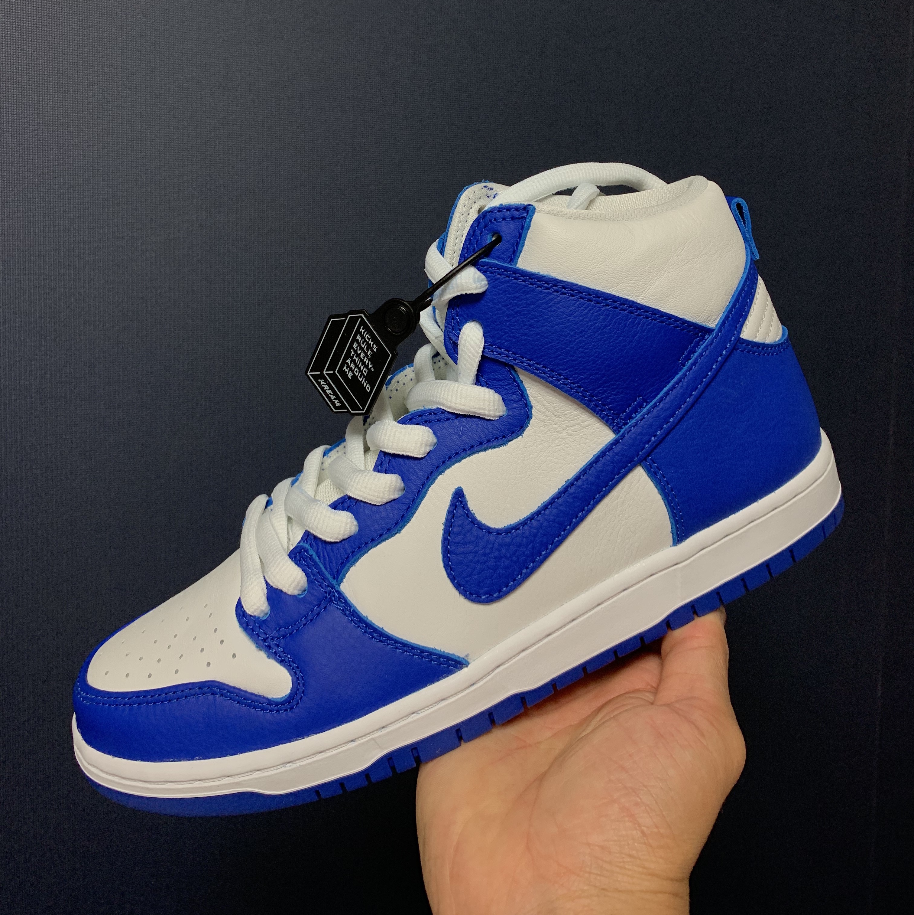 Nike SB Dunk High Pro ISO Kentucky 착용 스타일