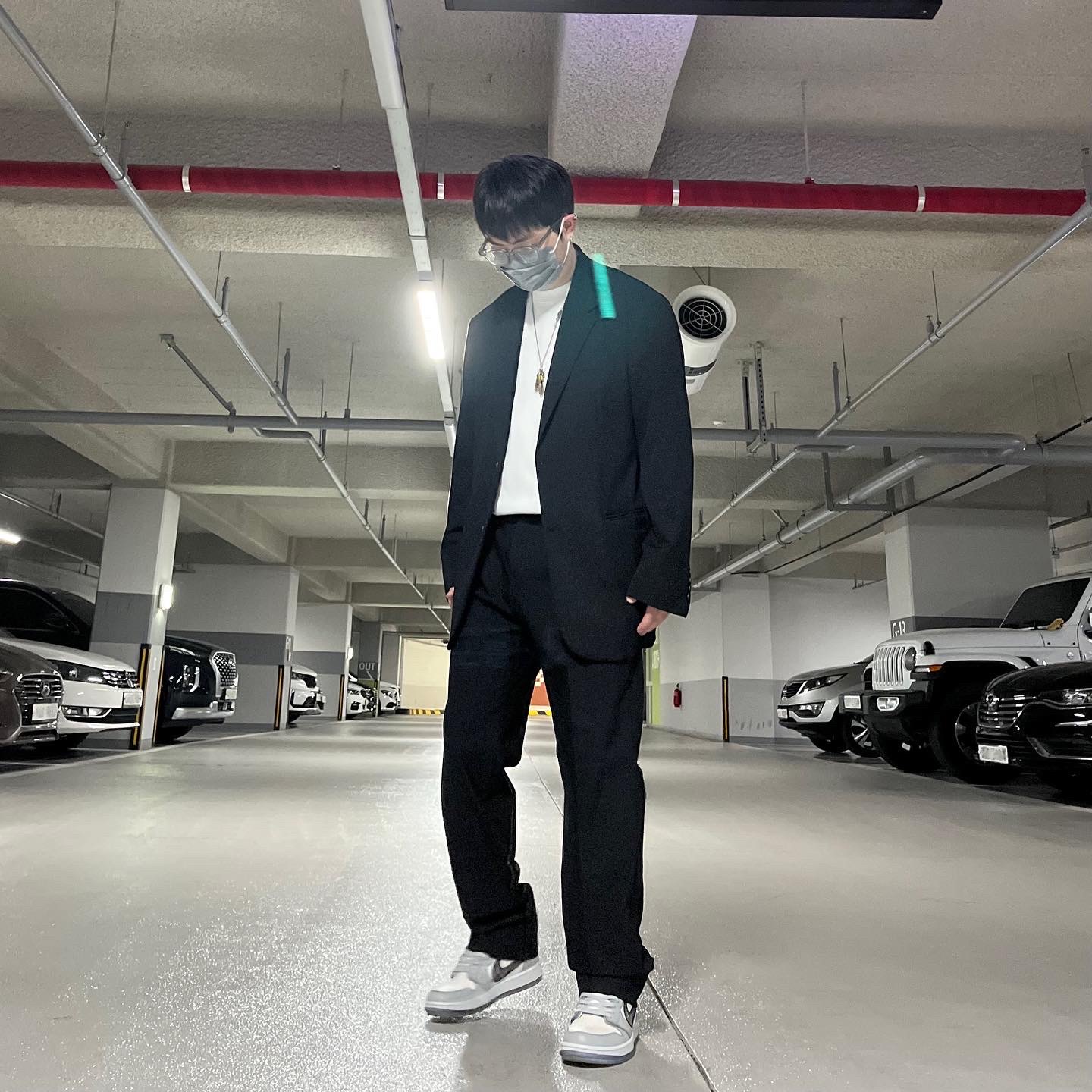 Jordan 1 x Dior High OG 착용 스타일 - 1
