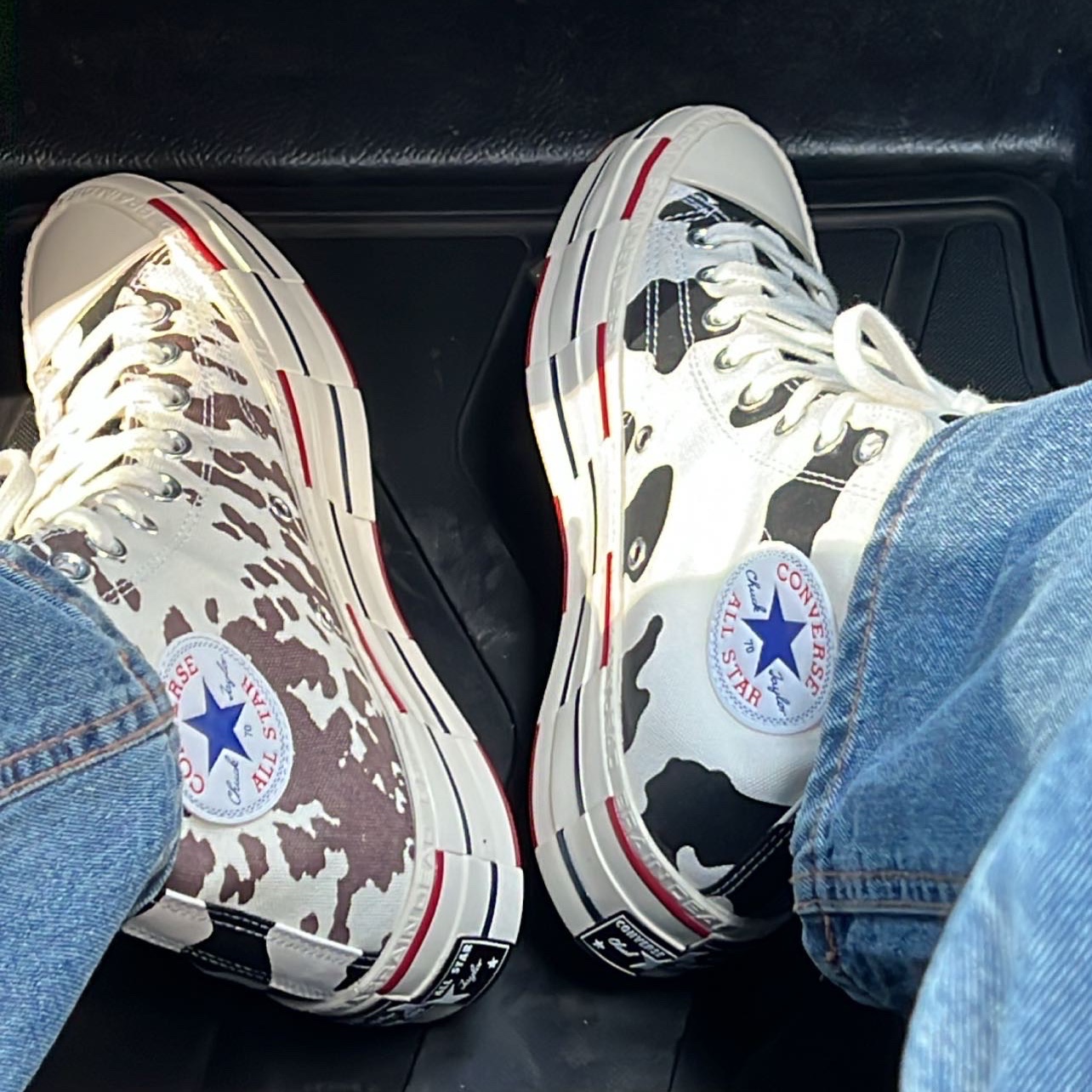 Converse x Brain Dead Chuck 70 Hi Egret 착용 스타일 - 2