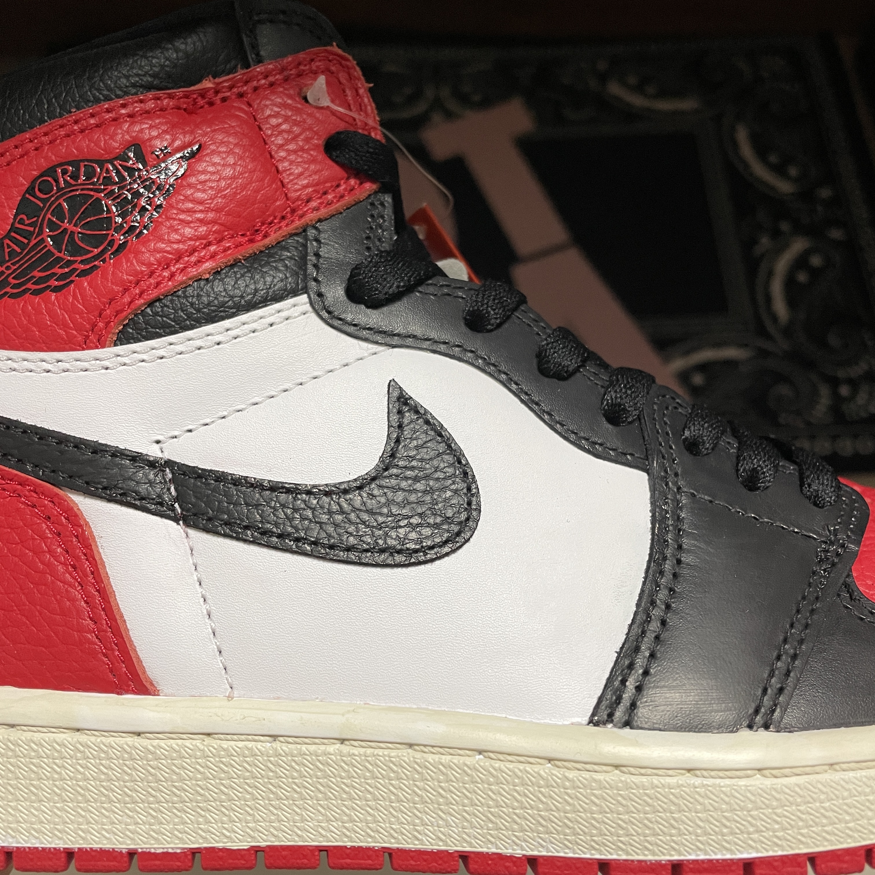 Jordan 1 Retro High OG Heritage, Jordan 1 Retro High OG Black Toe 2016 착용 스타일 - 1