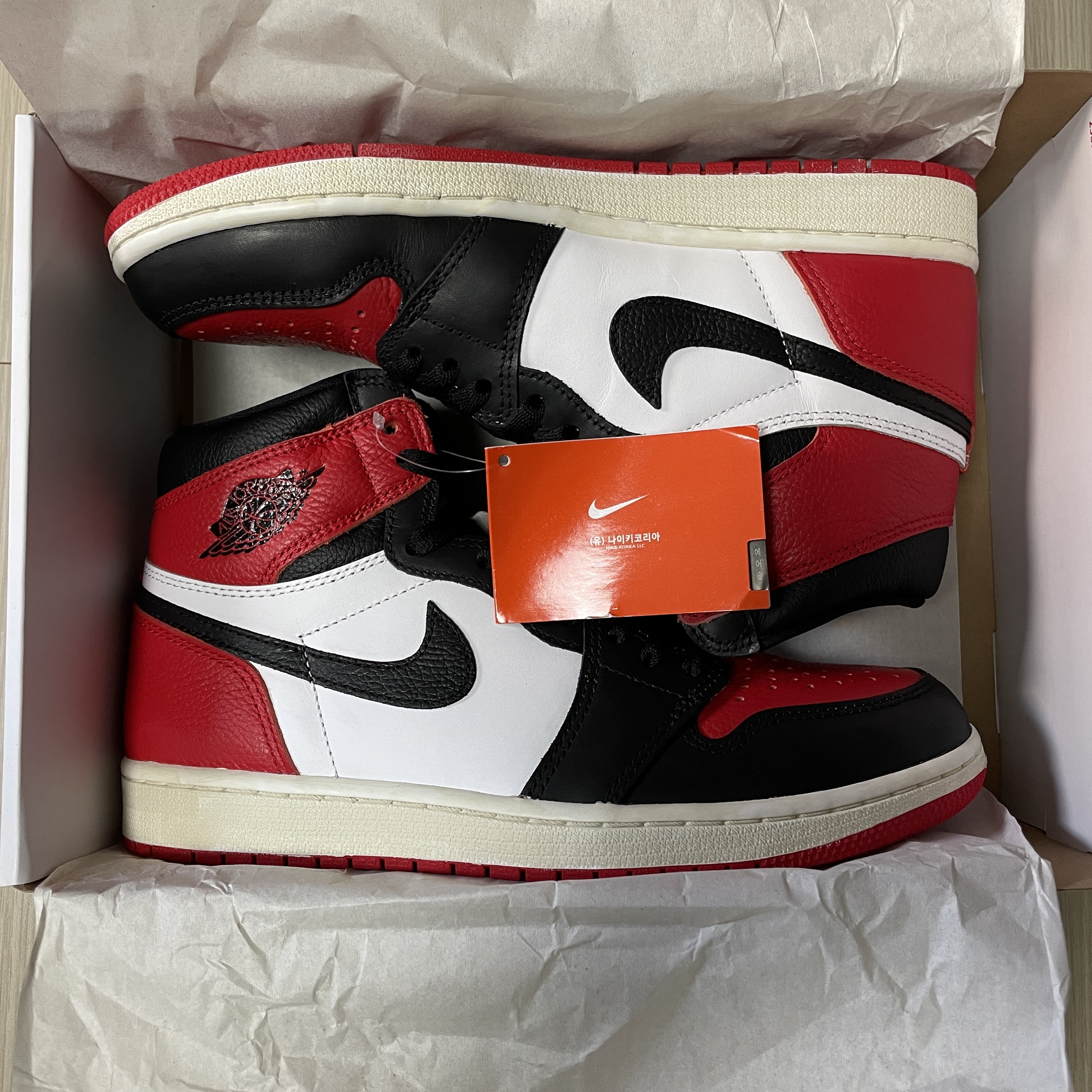 Jordan 1 Retro High OG Heritage, Jordan 1 Retro High OG Black Toe 2016 착용 스타일 - 2