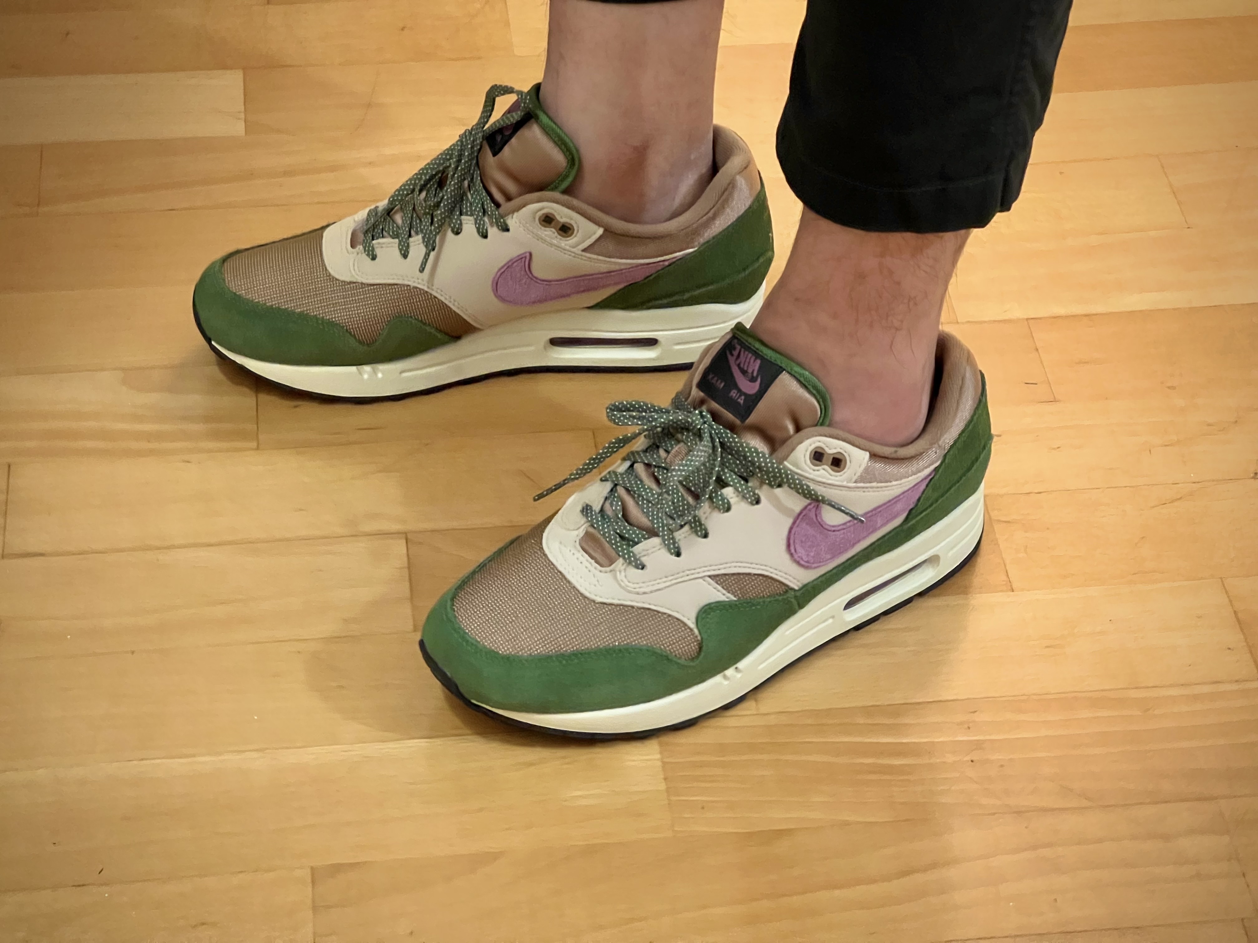 Nike Air Max 1 NH Treeline 착용 스타일 - 2