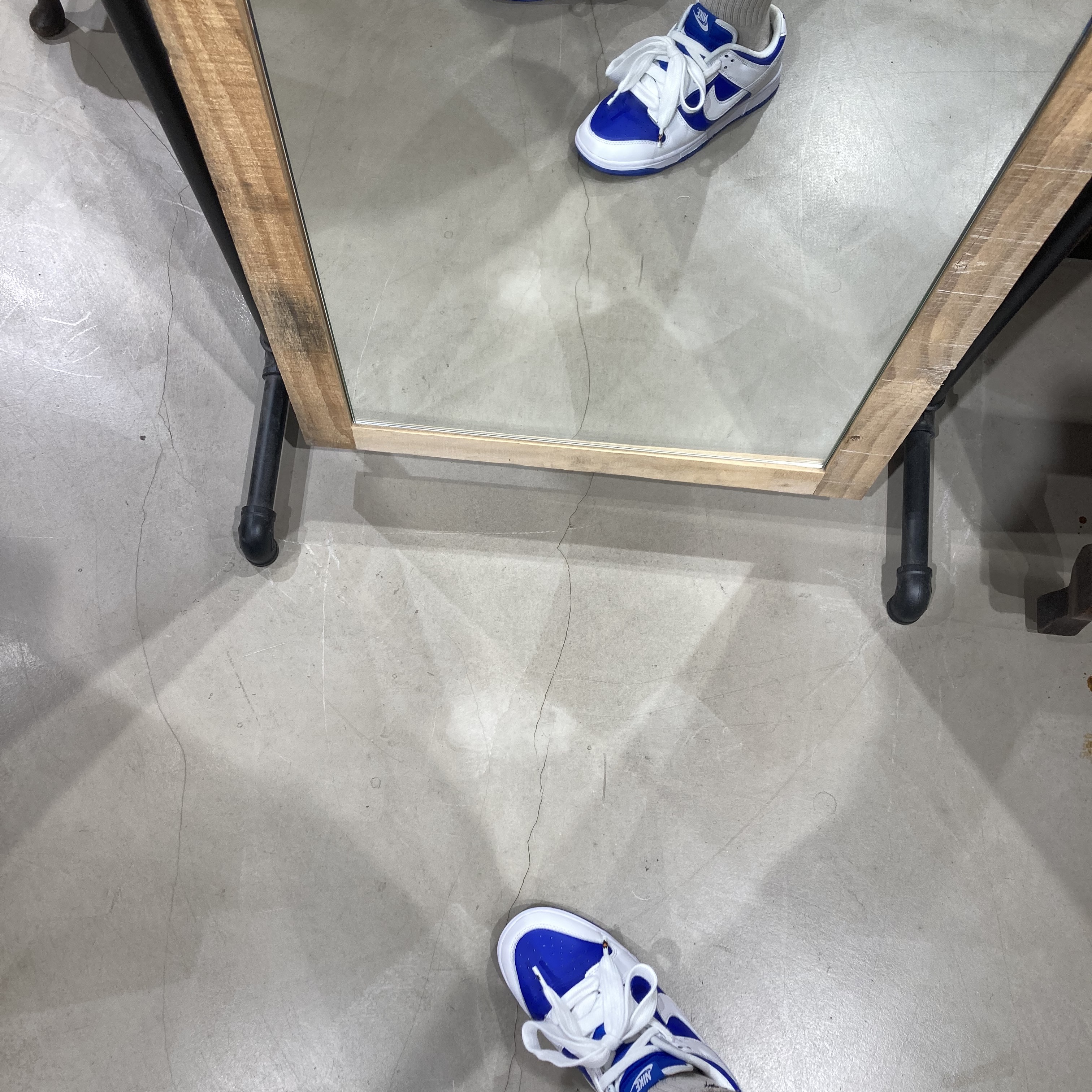 Nike Dunk Low Retro Racer Blue and White 착용 스타일
