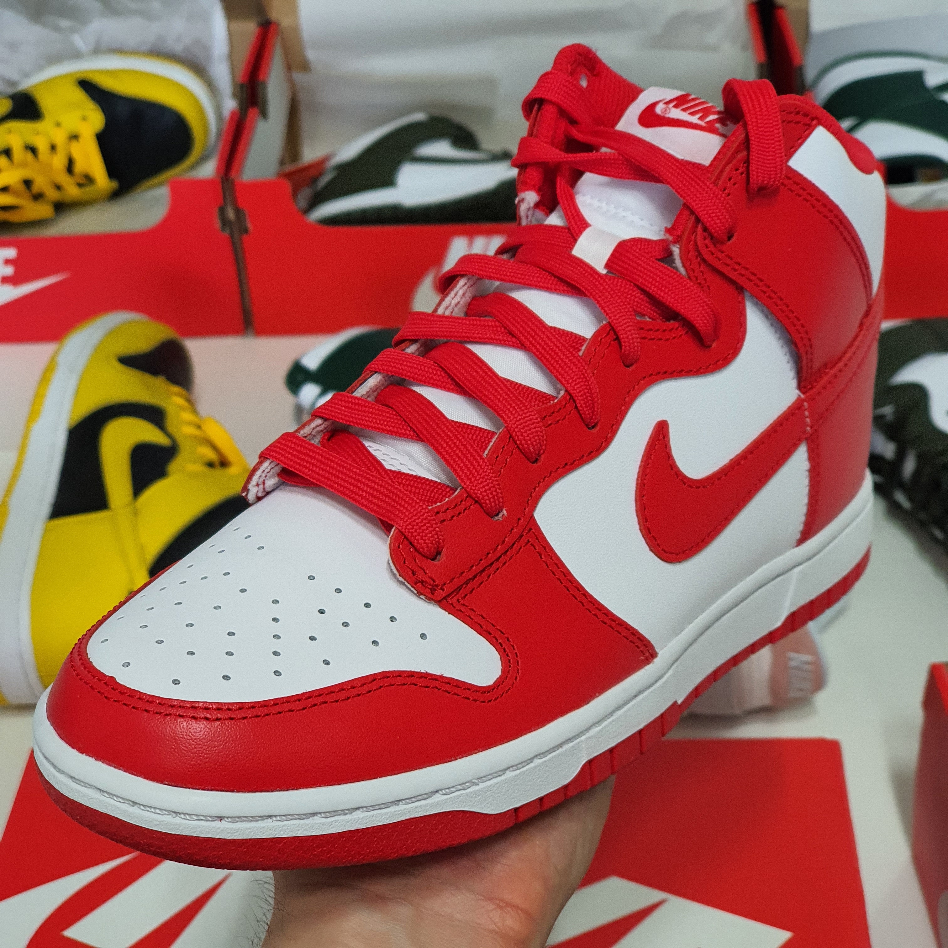 Nike Dunk High Retro Noble Green, Nike Dunk High Retro Championship Khaki 착용 스타일 - 5