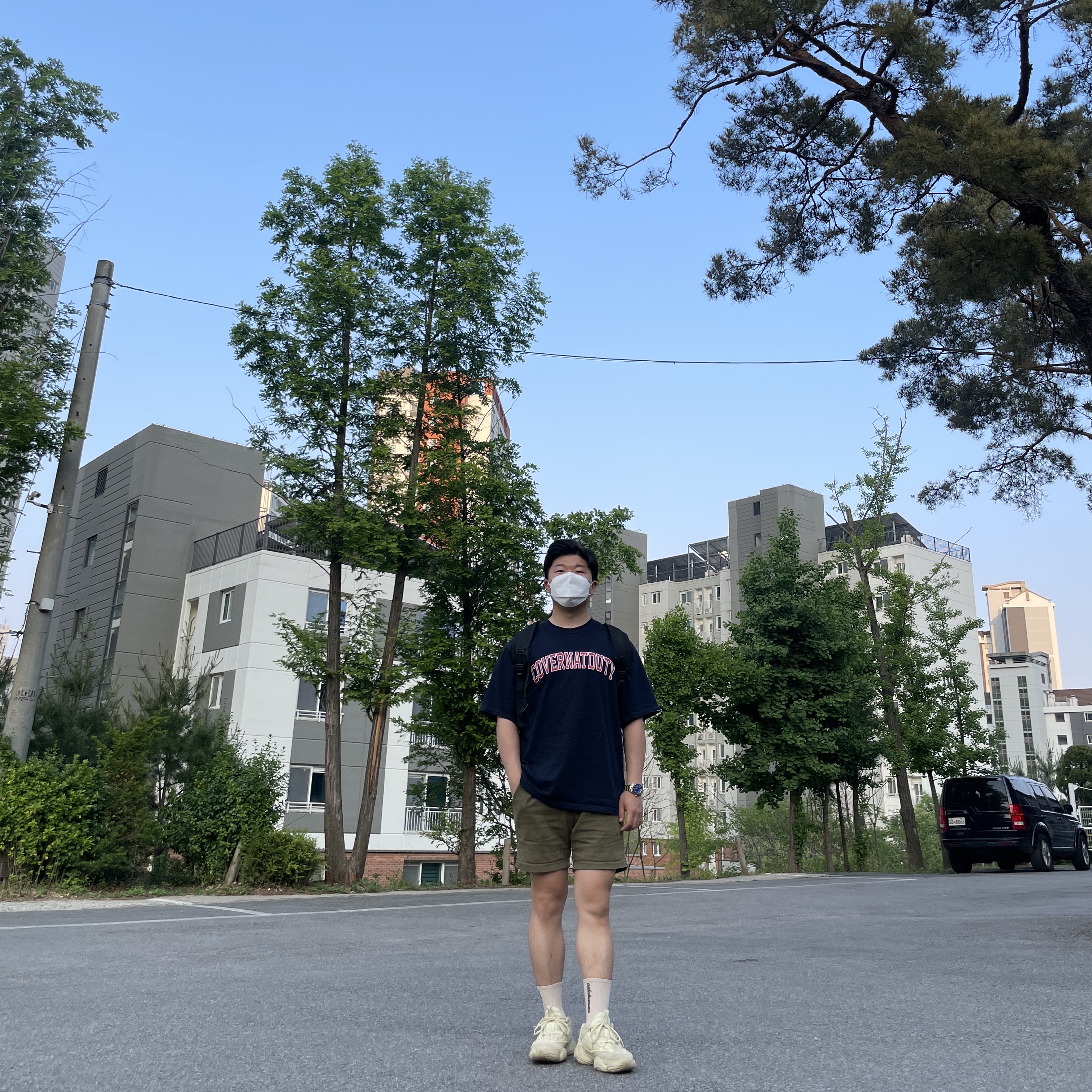 Adidas Yeezy 500 Super Moon Yellow 착용 스타일