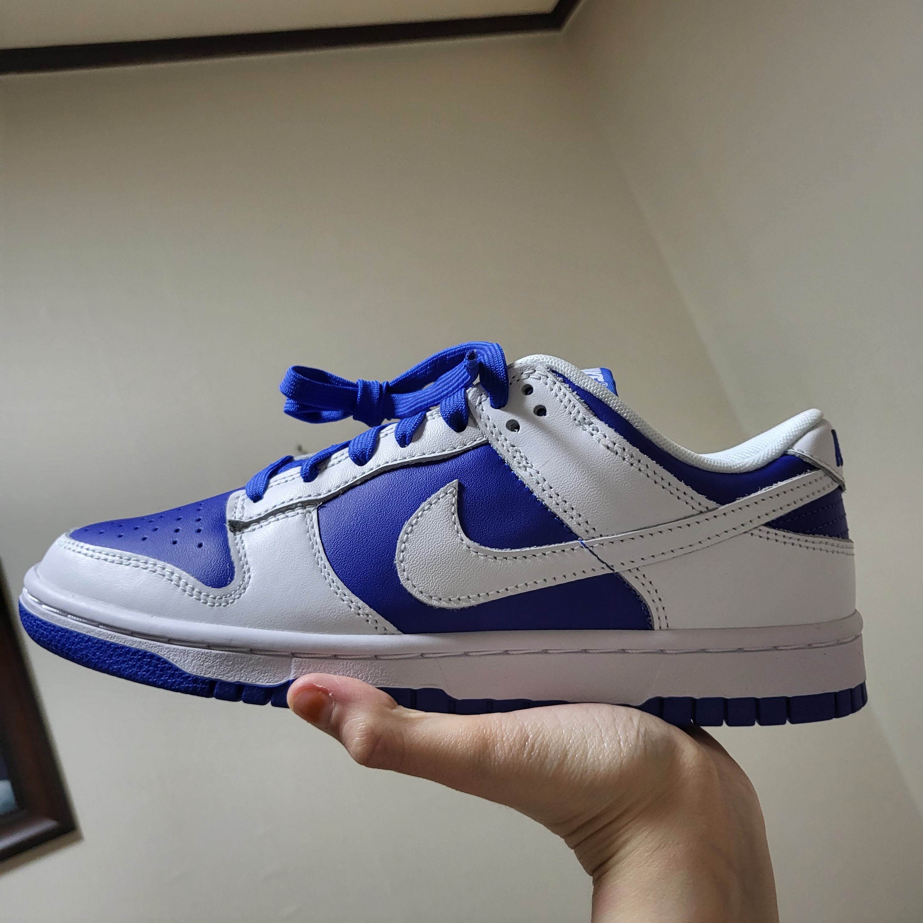 Nike Dunk Low Retro Racer Blue and White 착용 스타일 - 2