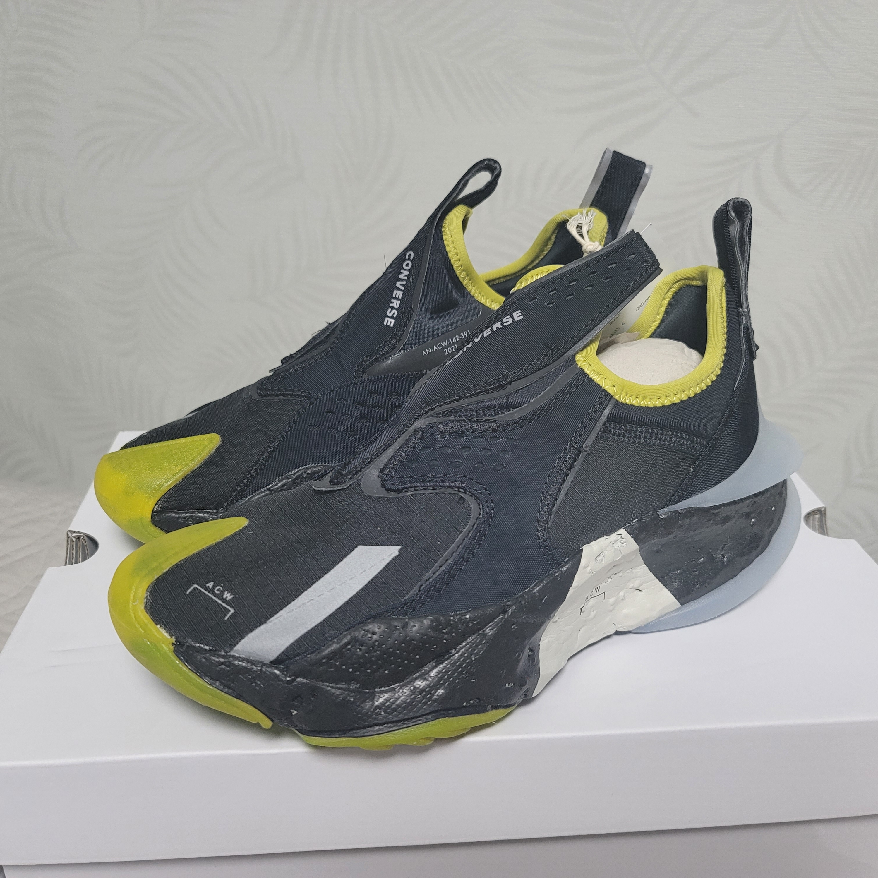 Converse x A-Cold-Wall Aeon Active CX Black 착용 스타일 - 1
