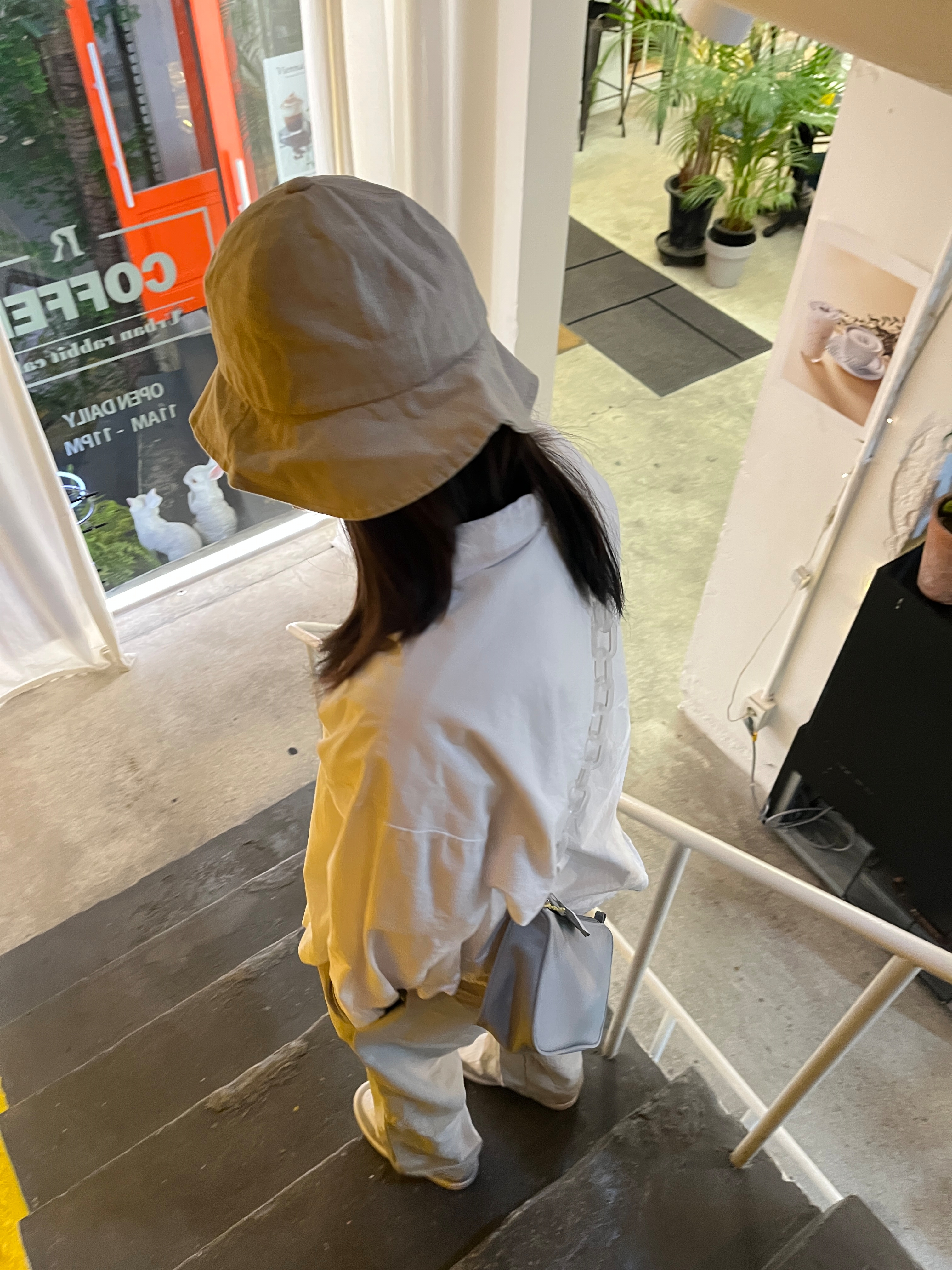 (W) Jordan 1 Low White Wolf Grey 착용 스타일 - 2