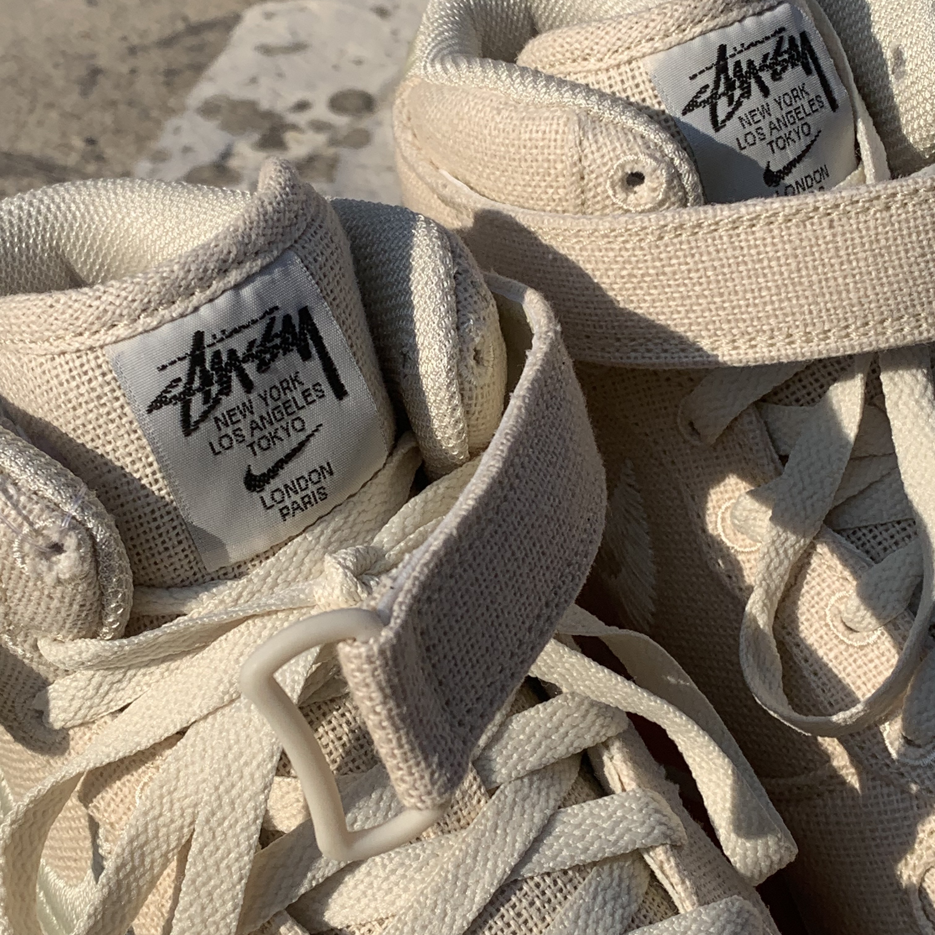 Nike x Stussy Air Force 1 '07 Mid SP Fossil 착용 스타일 - 1