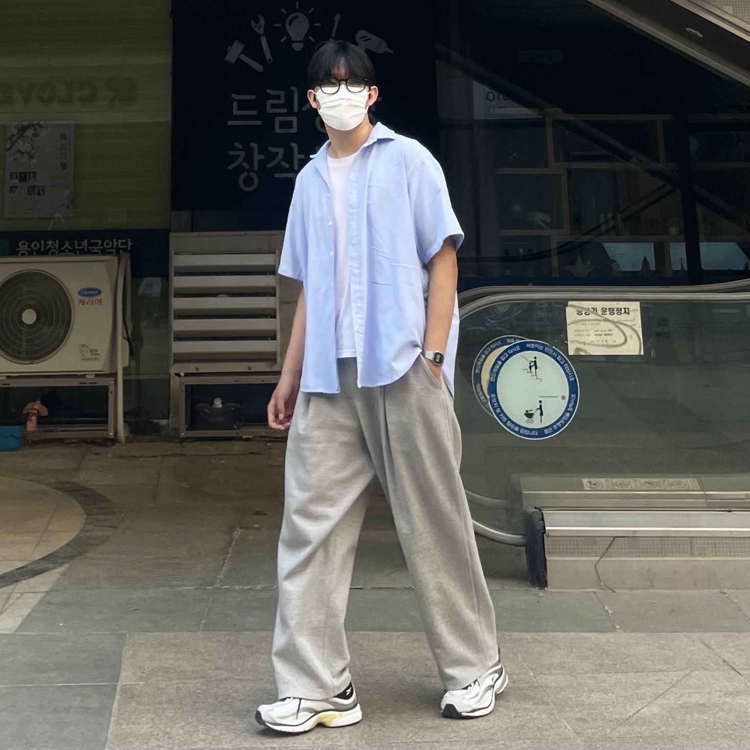 Reebok x Liful Premier Pump Paris Grey 착용 스타일