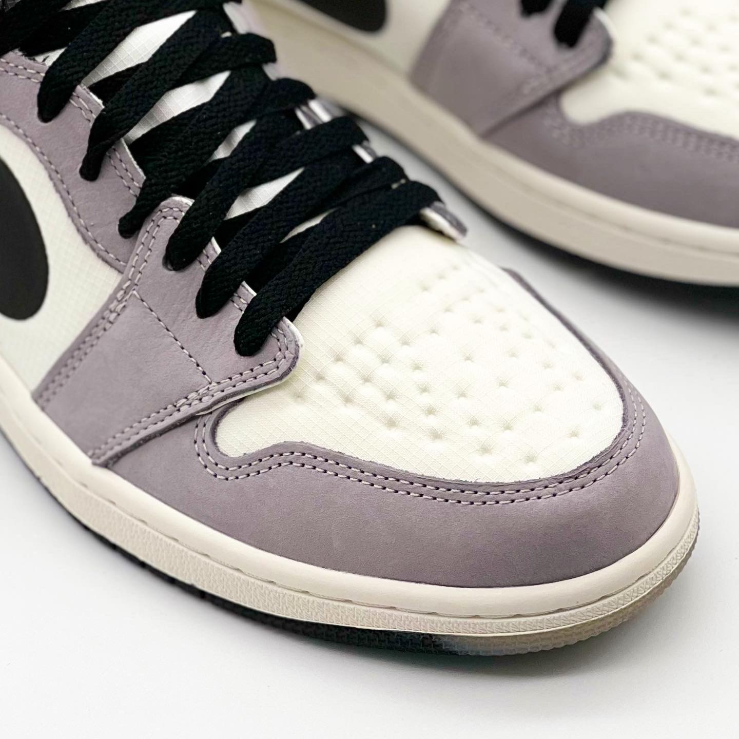 Jordan 1 Element Gore-Tex Sail 착용 스타일 - 4