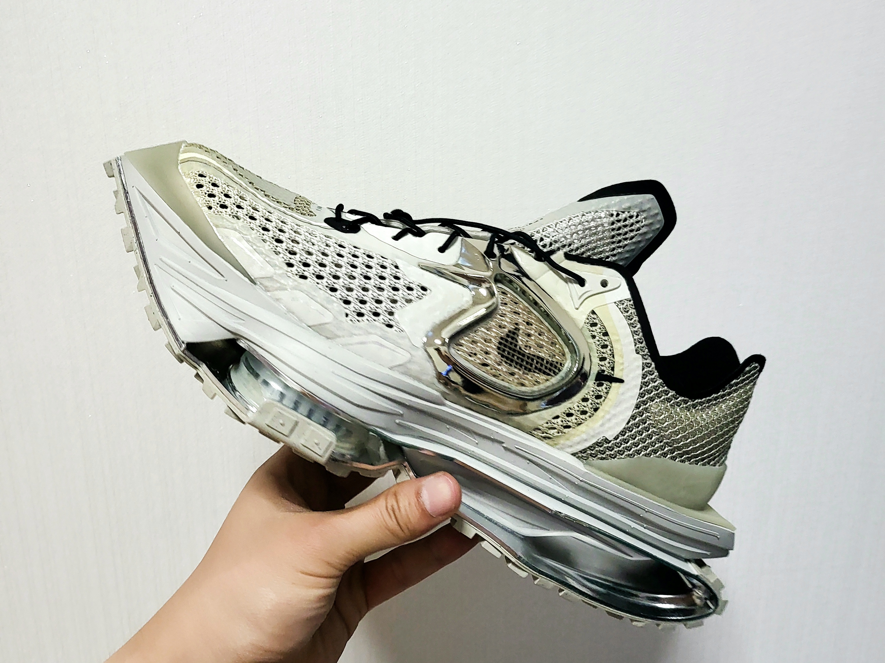 Nike x Matthew M Williams Zoom 004 Stone 착용 스타일