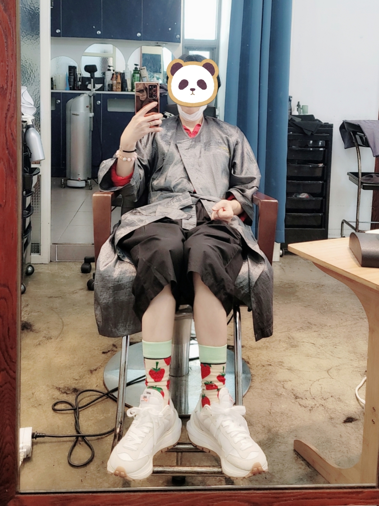 Nike x Sacai VaporWaffle White and Gum 착용 스타일