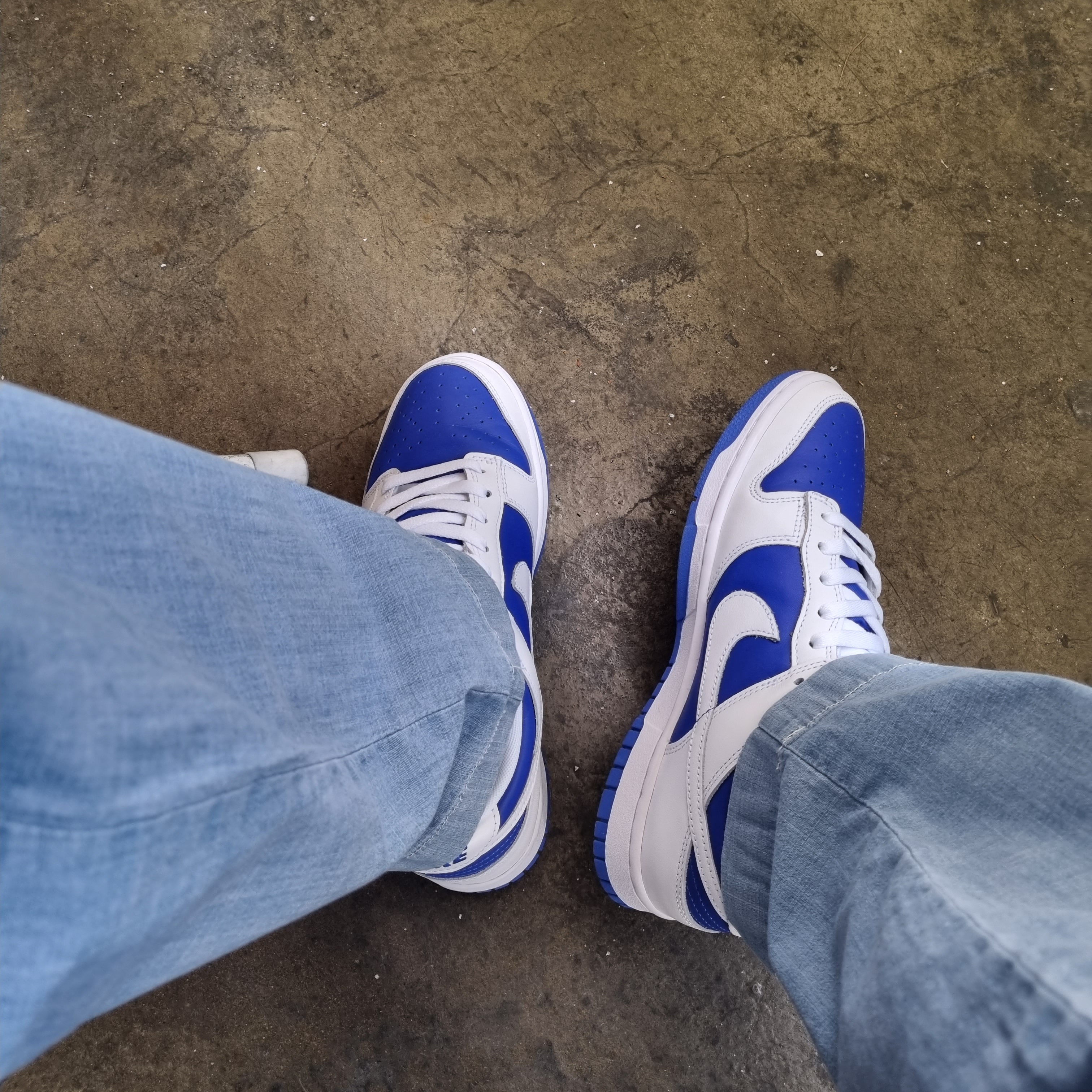 Nike Dunk Low Retro Racer Blue and White 착용 스타일