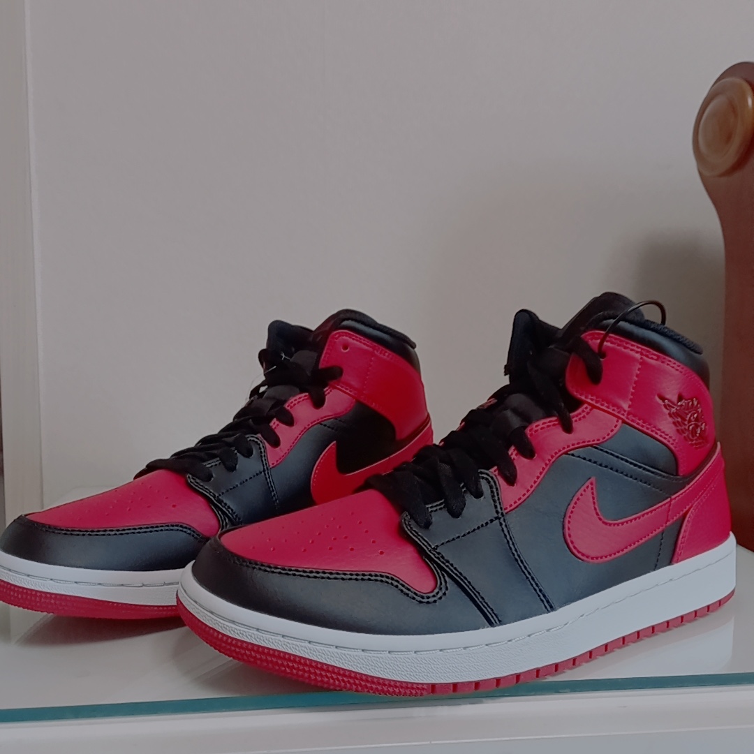 Jordan 1 Mid Bred Banned 2020 착용 스타일