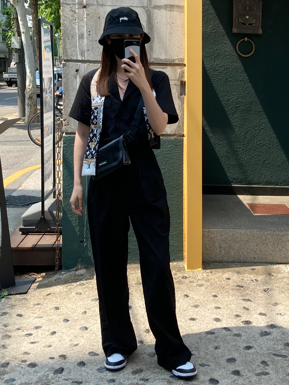 Stussy Stock Bucket Hat Black, (W) Louis Vuitton Monogram Confidential Bandeau Black 착용 스타일