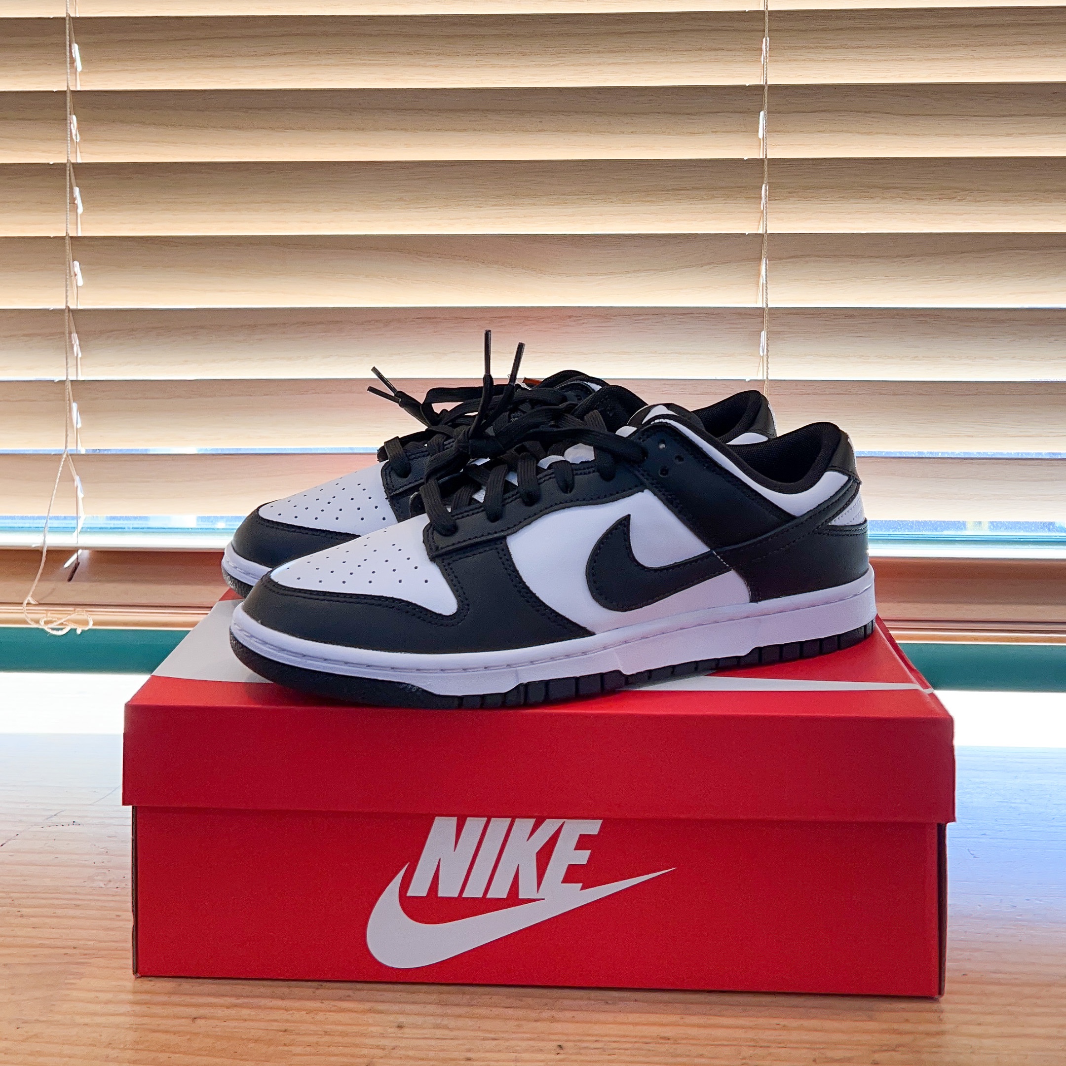 Nike Dunk Low Retro Black 착용 스타일