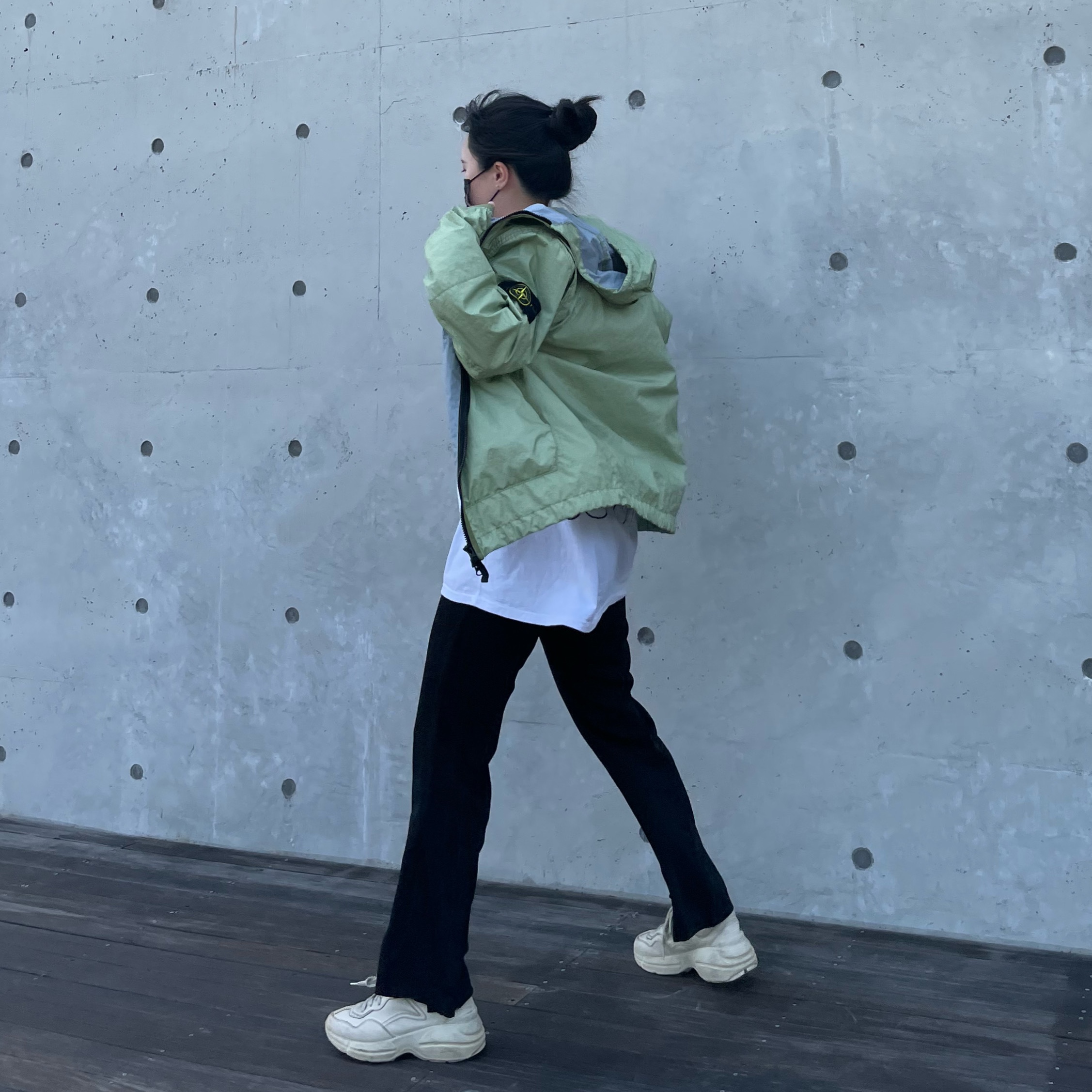 Stone Island 40523 Membrana 3L TC Jacket Light Green - 21SS, (W) Gucci Rhyton Leather Sneakers Distressed Ivory 착용 스타일 - 1