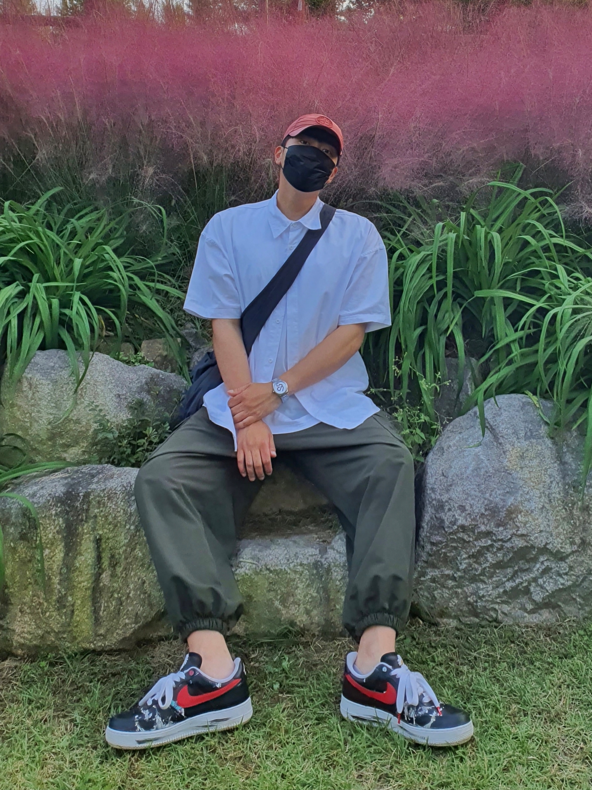 Nike x Peaceminusone Air Force 1 Low Para-Noise - Korea Exclusive, Stone Island 99576 Nylon Metal 6-Panel Cap Brick Red - 21FW 착용 스타일