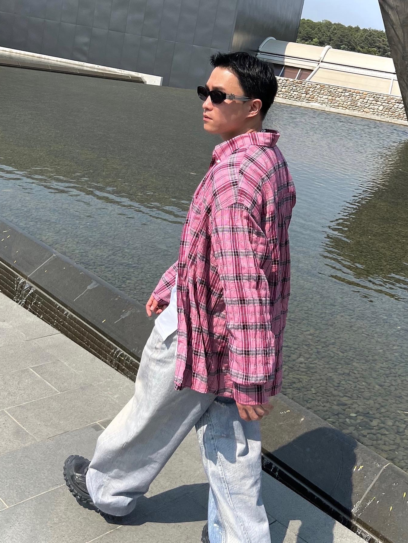Our Legacy Borrowed BD Shirt Cerise Memory Check, (W) Our Legacy Full Cut Digital Denim Print 착용 스타일 - 5