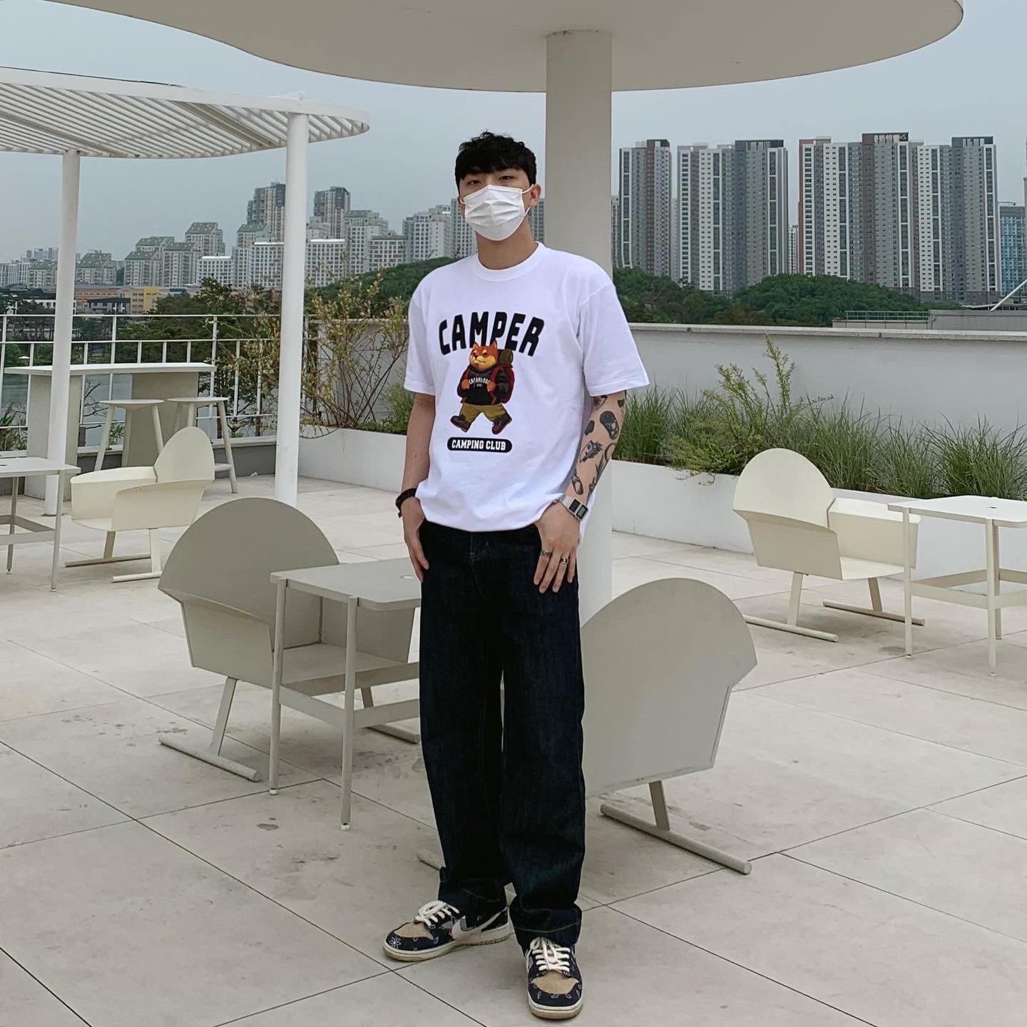 Nike x Travis Scott SB Dunk Low 착용 스타일