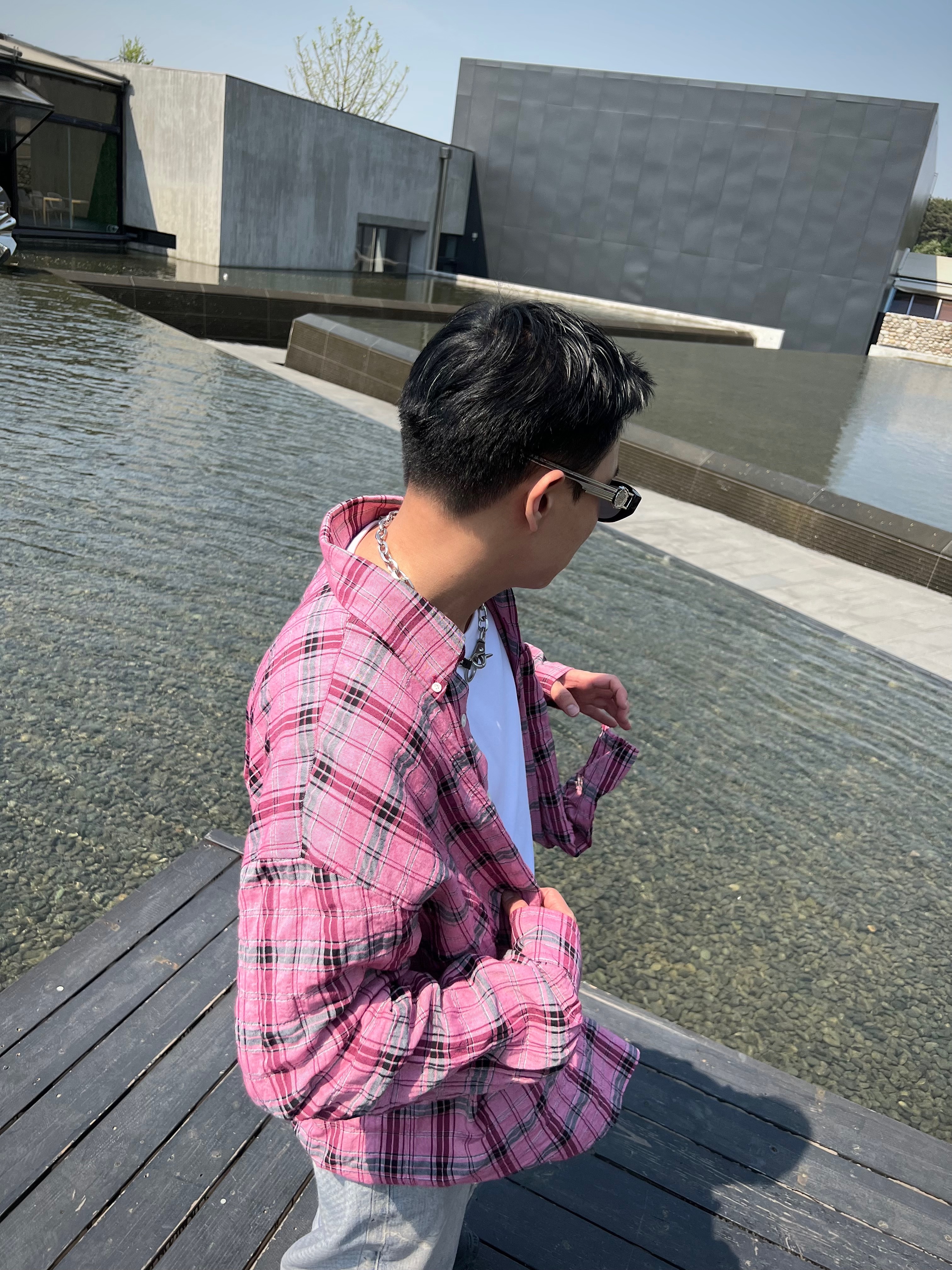 Our Legacy Borrowed BD Shirt Cerise Memory Check, (W) Our Legacy Full Cut Digital Denim Print 착용 스타일 - 2