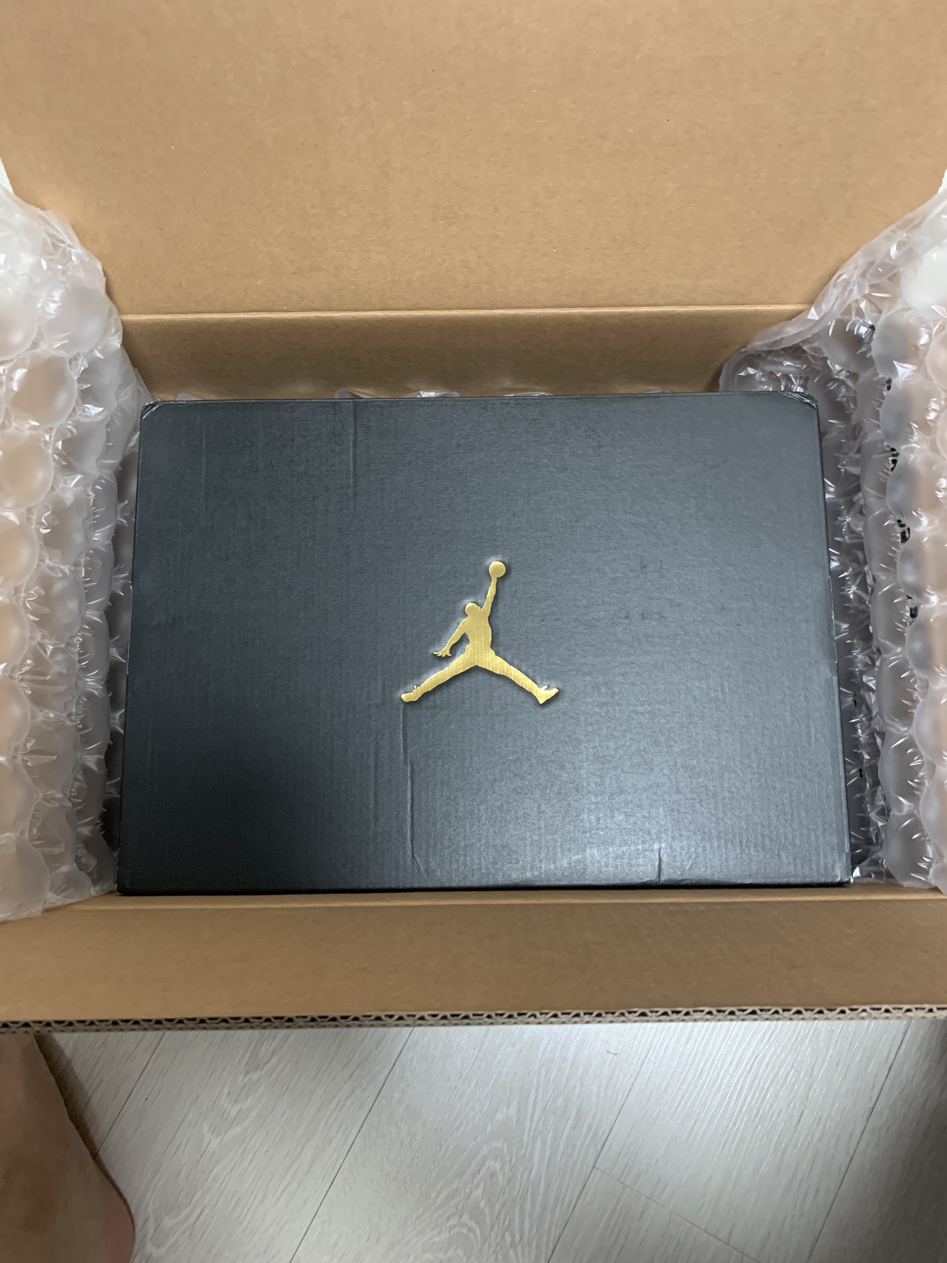Jordan 1 Low Golf Wolf Grey 착용 스타일 - 1