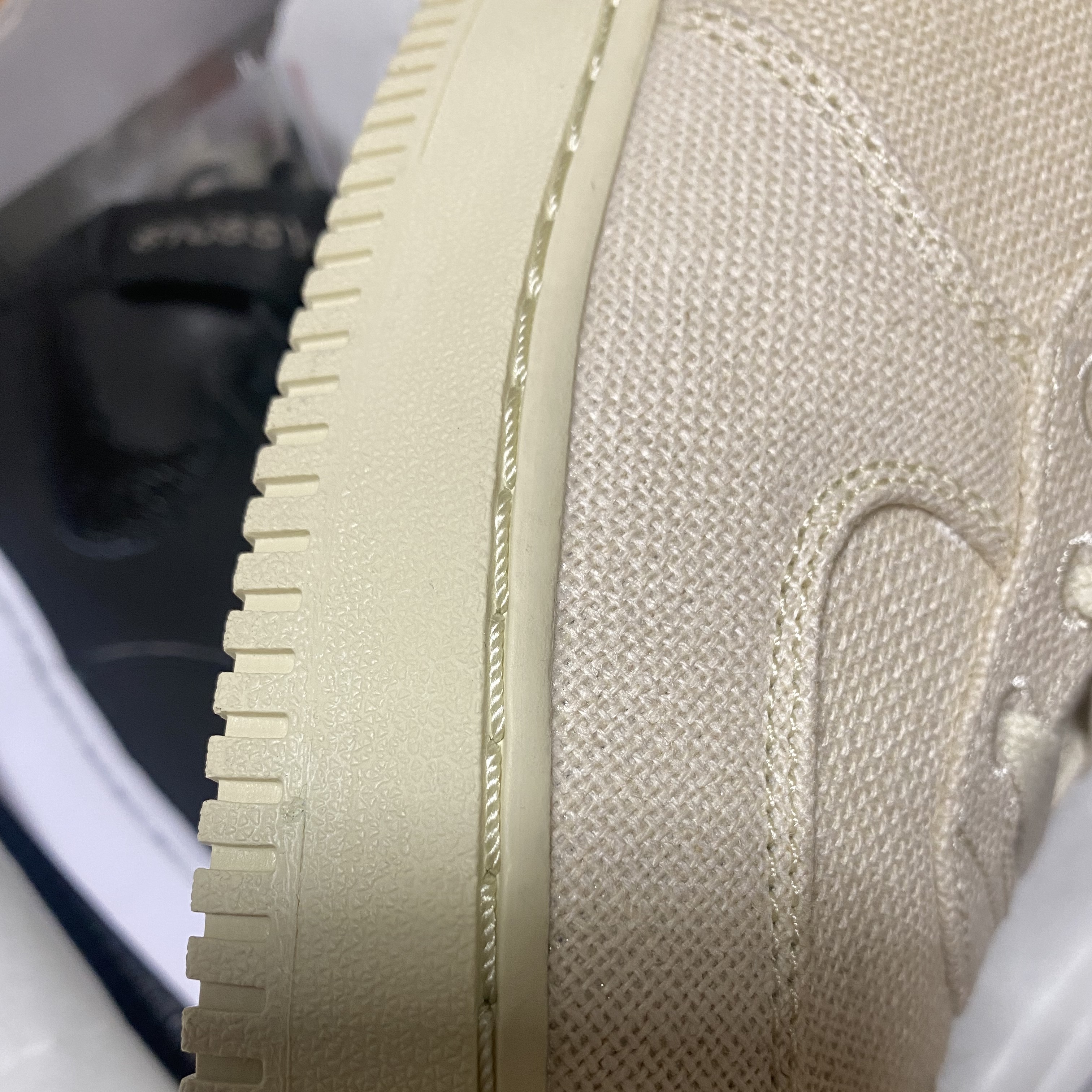Nike x Stussy Air Force 1 '07 Mid SP Black, Nike x Stussy Air Force 1 '07 Mid SP Fossil 착용 스타일