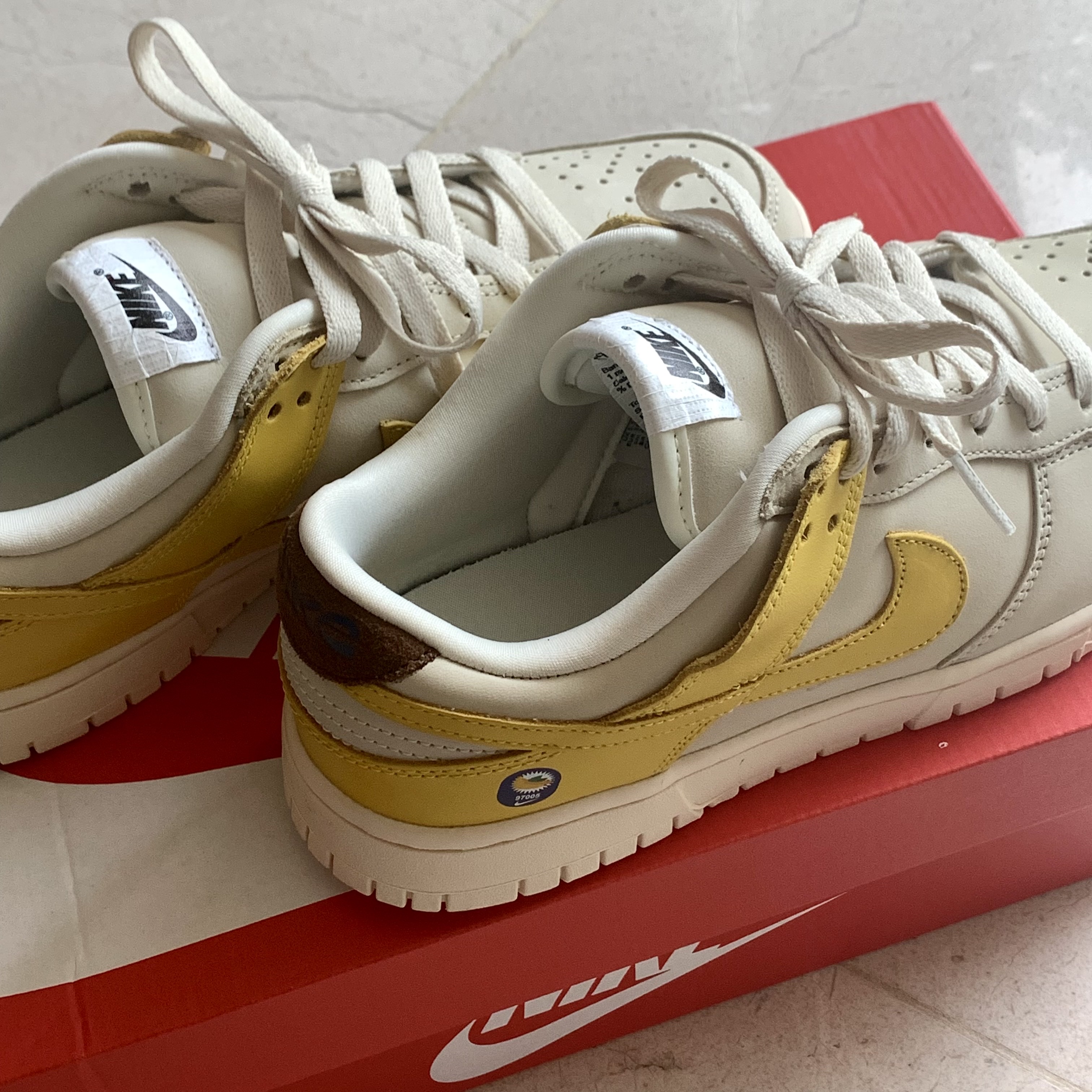 (W) Nike Dunk Low LX Banana 착용 스타일