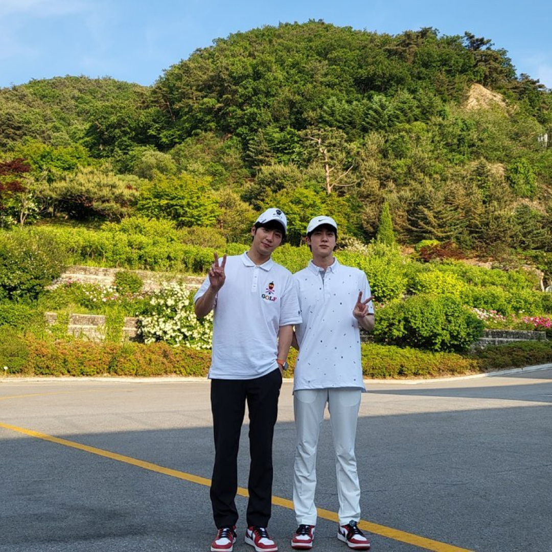 Jordan 1 Low Golf Chicago 착용 스타일 - 2