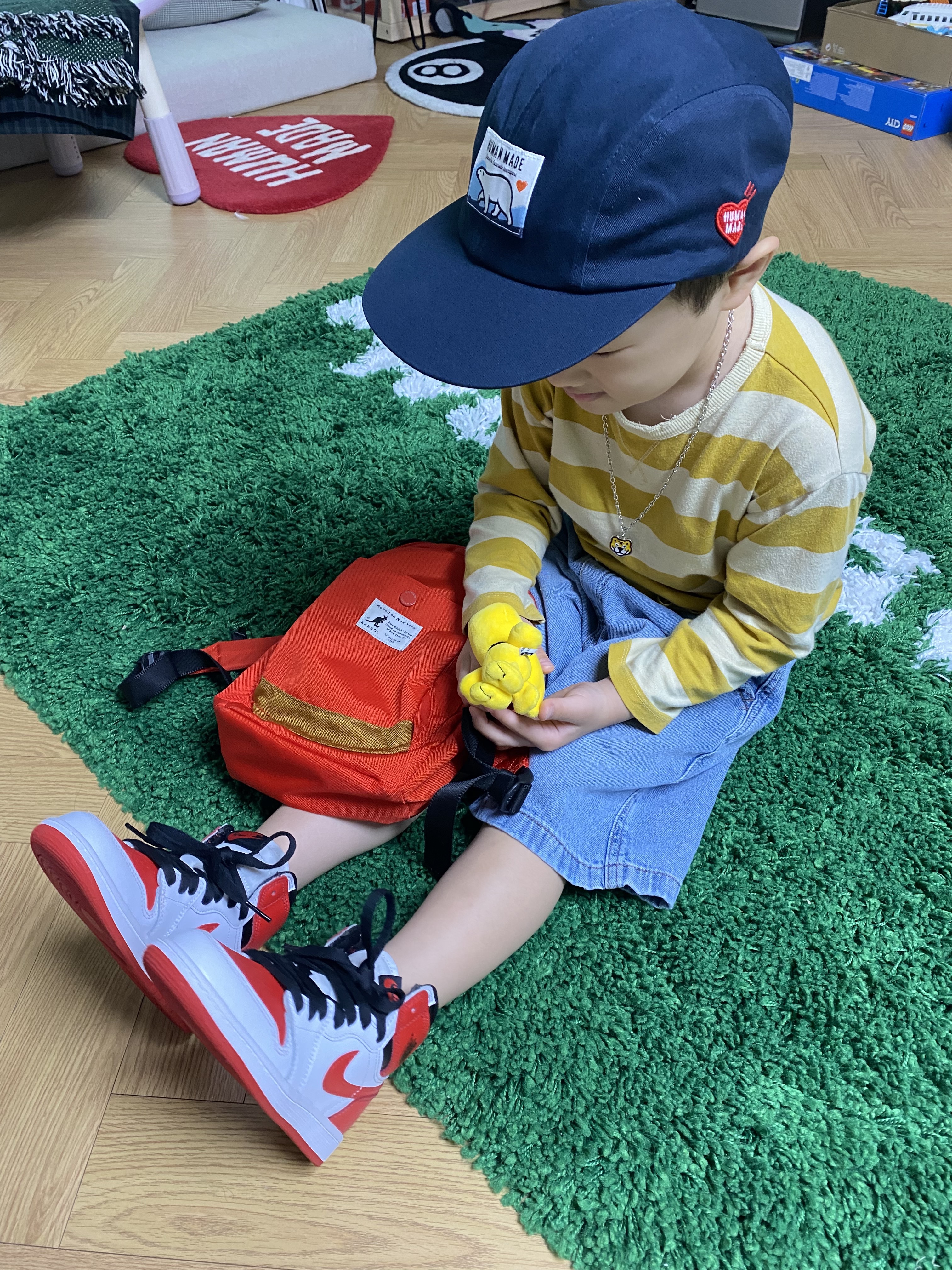 (PS) Jordan 1 Retro High OG Heritage, Human Made Animal Necklace Tiger Yellow 착용 스타일 - 1
