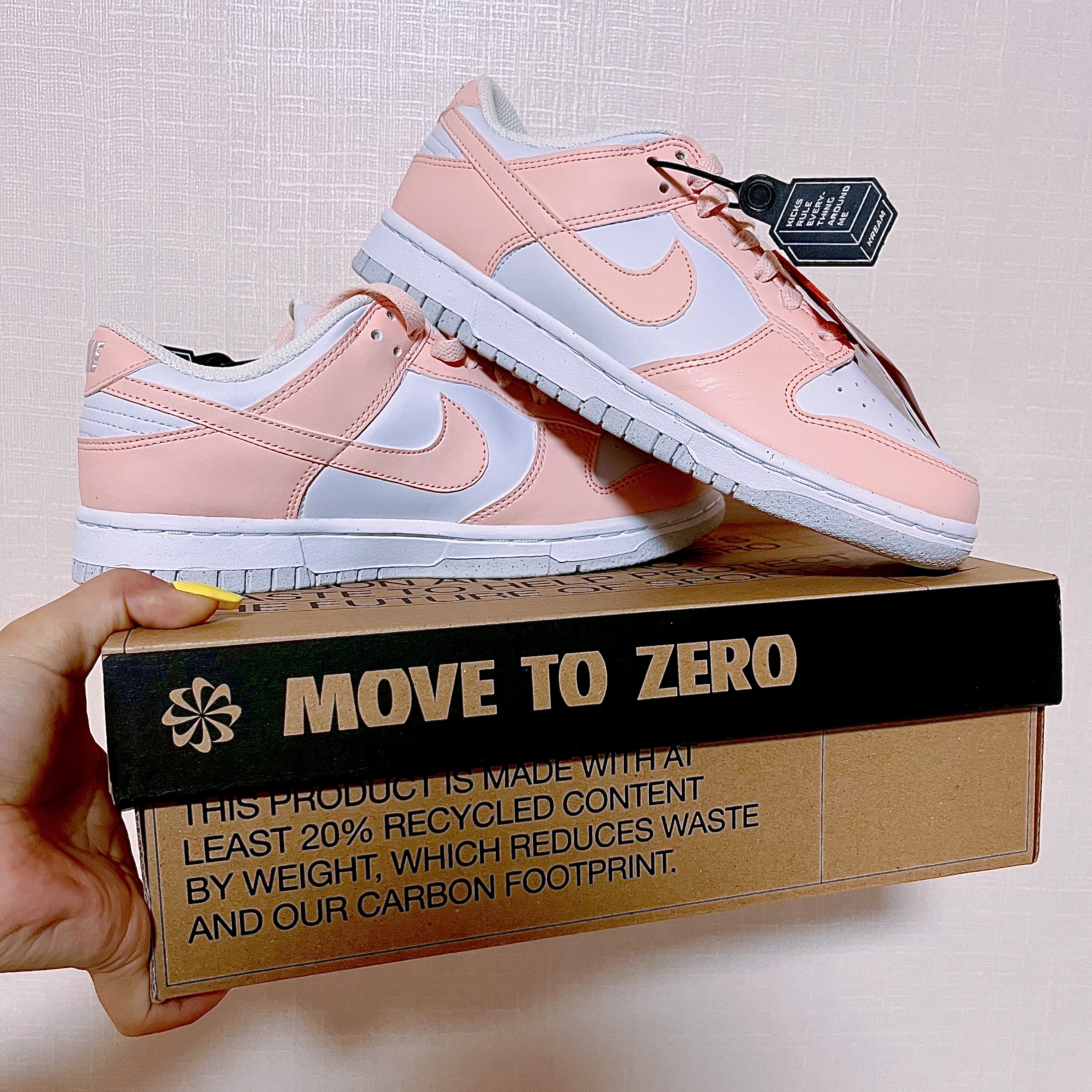 (W) Nike Dunk Low Next Nature Pale Coral 착용 스타일
