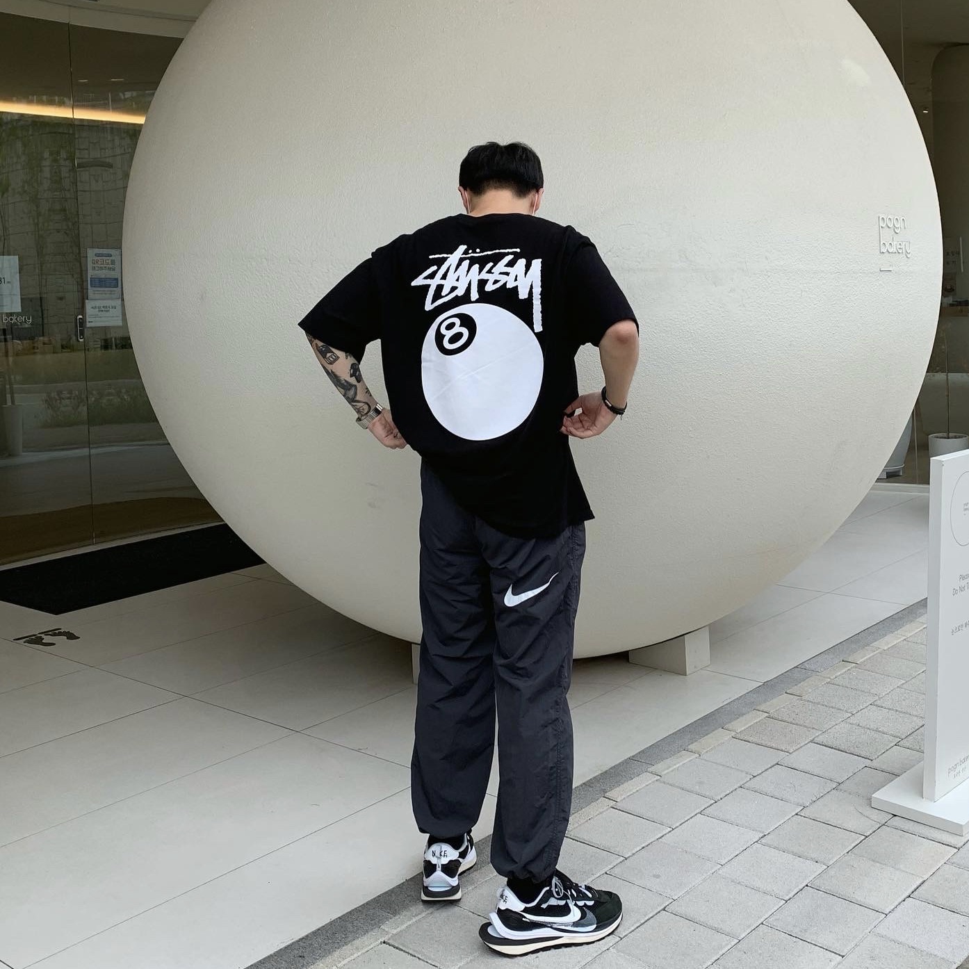 Nike x Stussy Beach Pants Off Noir, Stussy 8 Ball T-Shirt Black - 21SS 착용 스타일