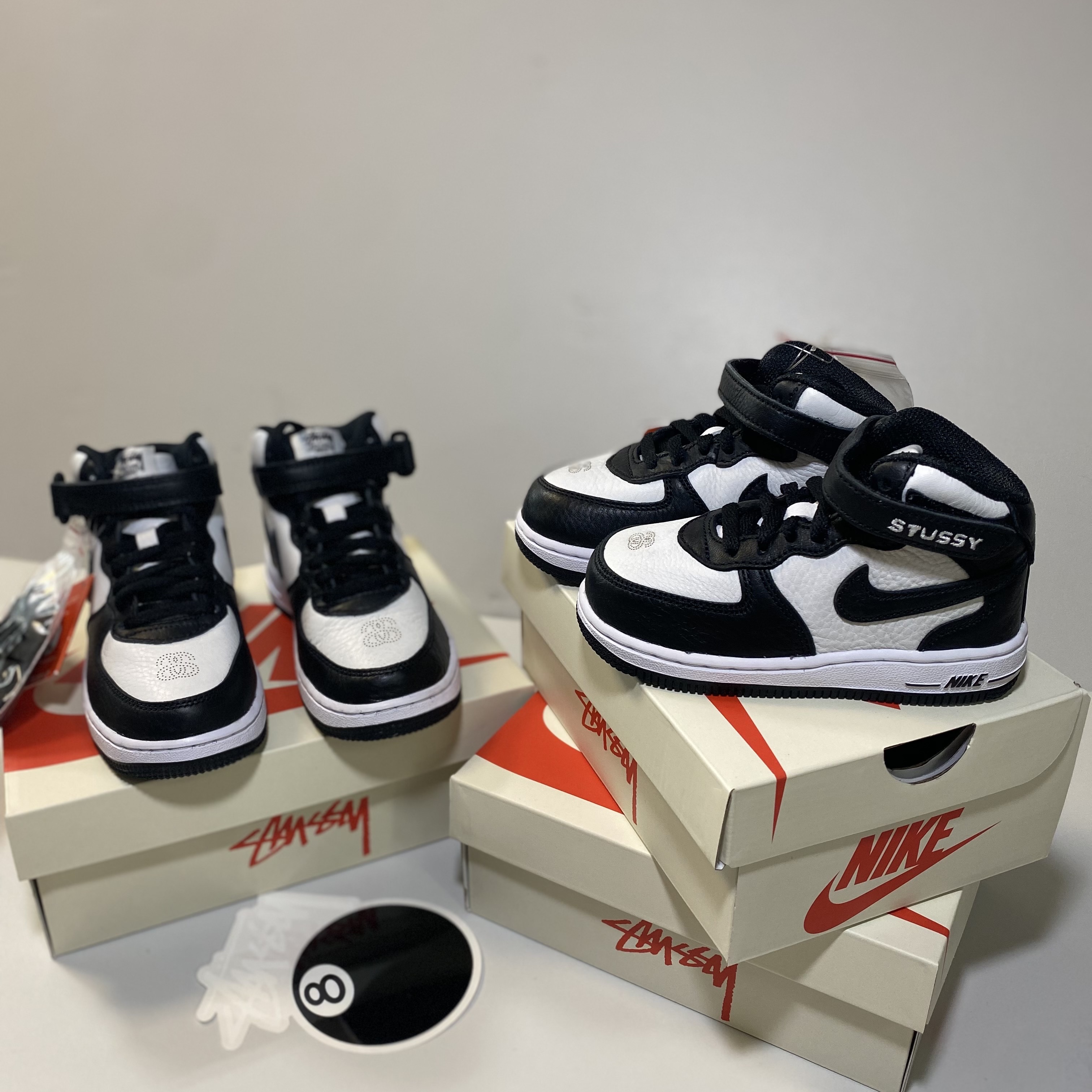 (TD) Nike x Stussy Air Force 1 '07 Mid SP Black and Light Bone, (PS) Nike x Stussy Air Force 1 '07 Mid SP Black and Light Bone 착용 스타일 - 1