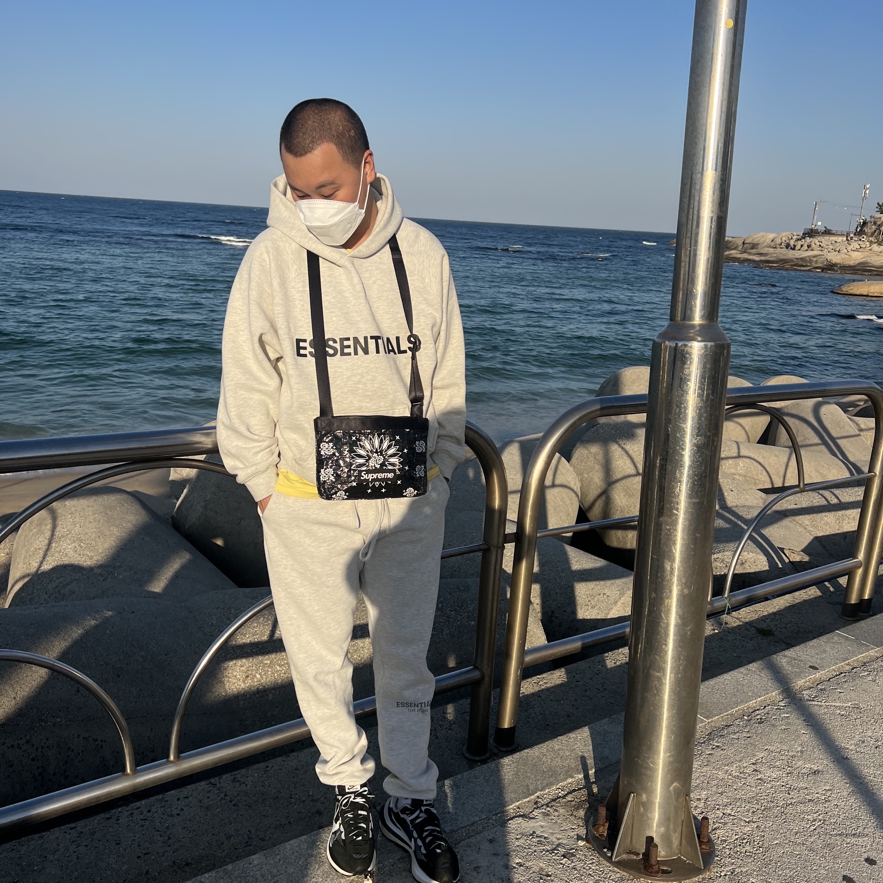 Nike x Sacai VaporWaffle Black White 착용 스타일