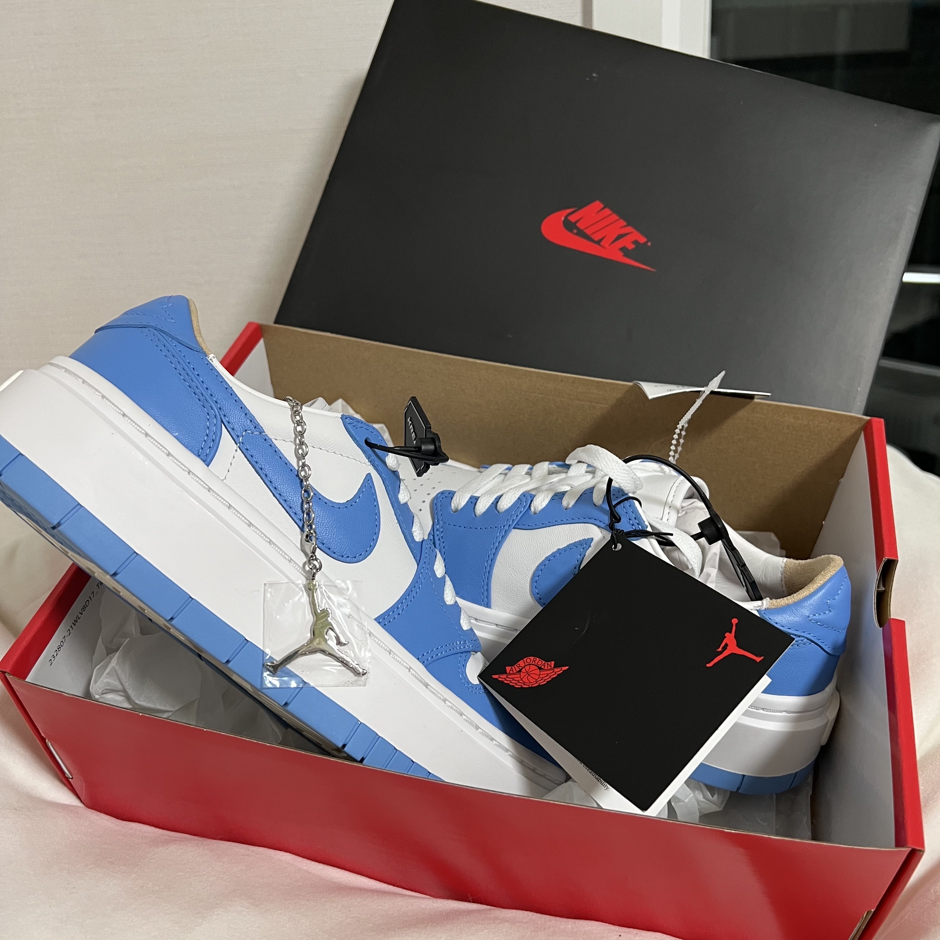 (W) Jordan 1 Elevate Low SE University Blue 착용 스타일