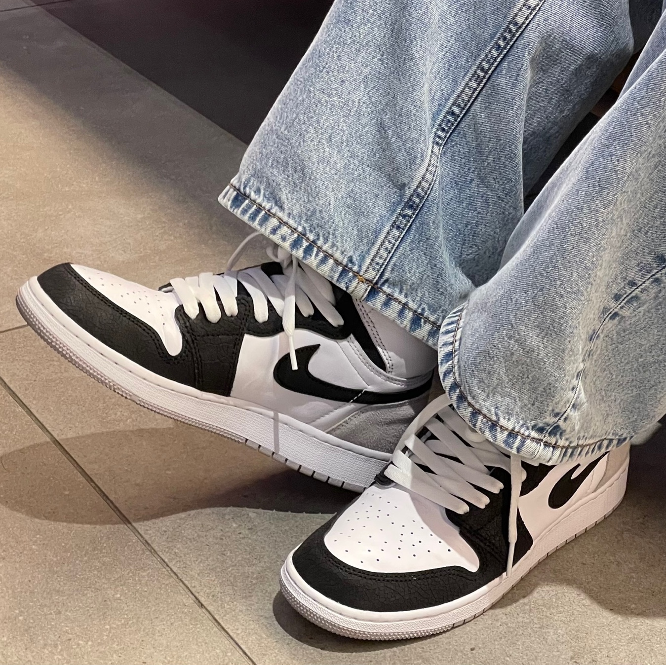 Jordan 1 Retro High OG Bleached Coral, (GS) Jordan 1 Retro High OG Bleached Coral 착용 스타일 - 2