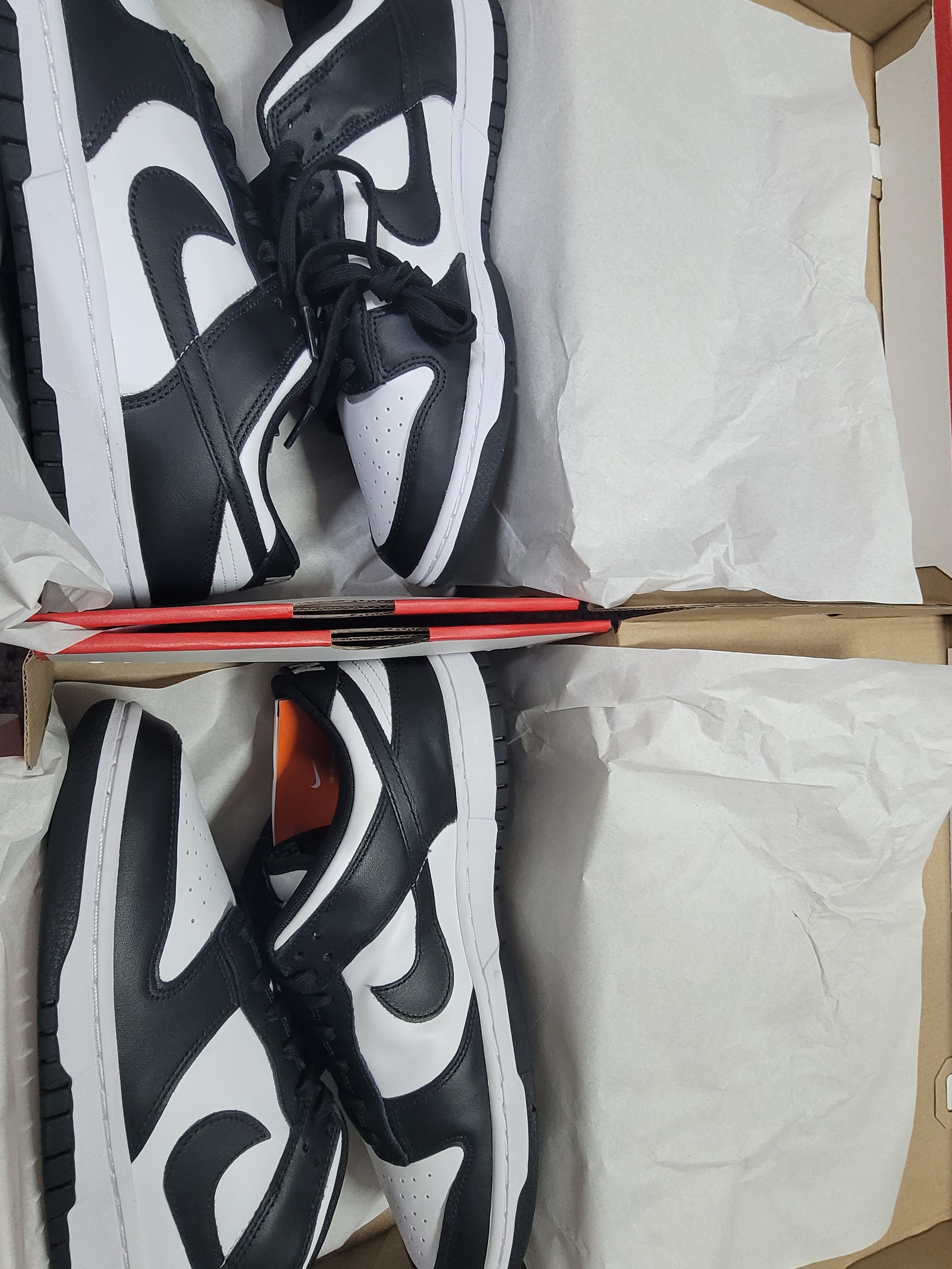 Nike Dunk Low Retro Black 착용 스타일