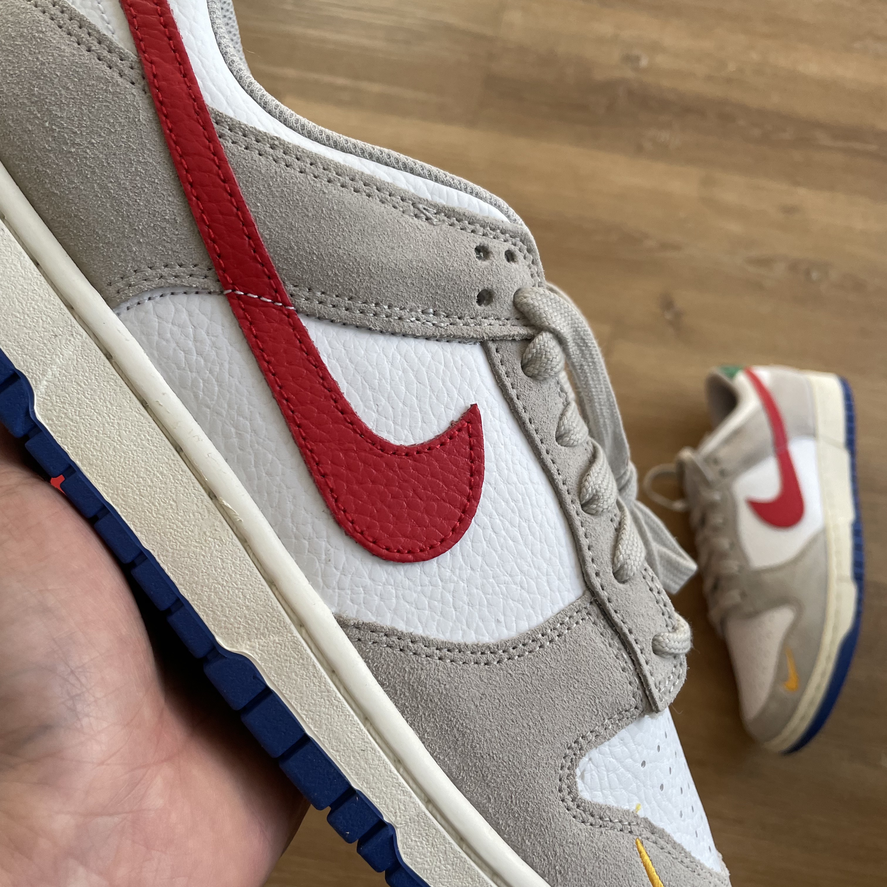 Nike Dunk Low Light Iron Ore 착용 스타일 - 1