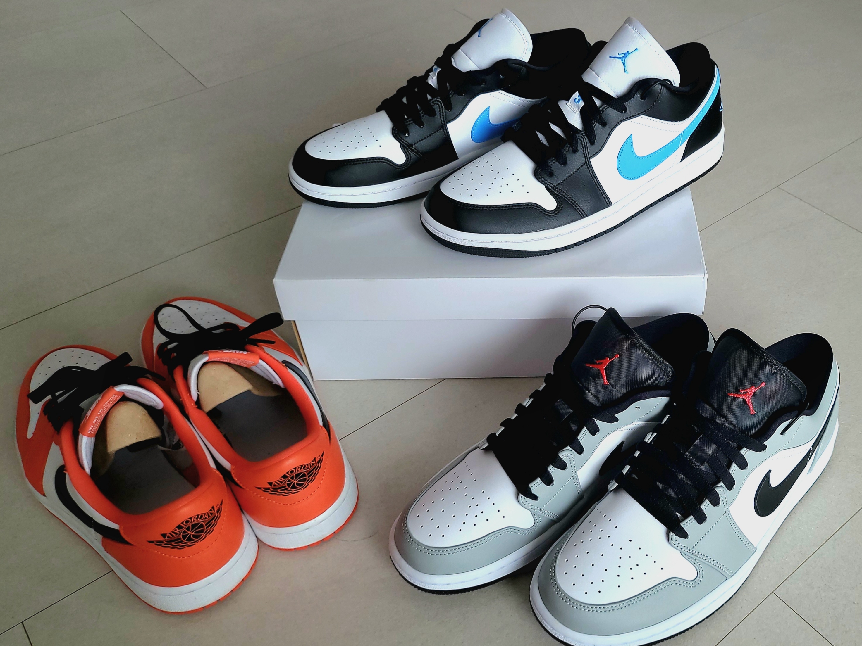 Jordan 1 Low OG Starfish, Jordan 1 Low Light Smoke Grey 착용 스타일