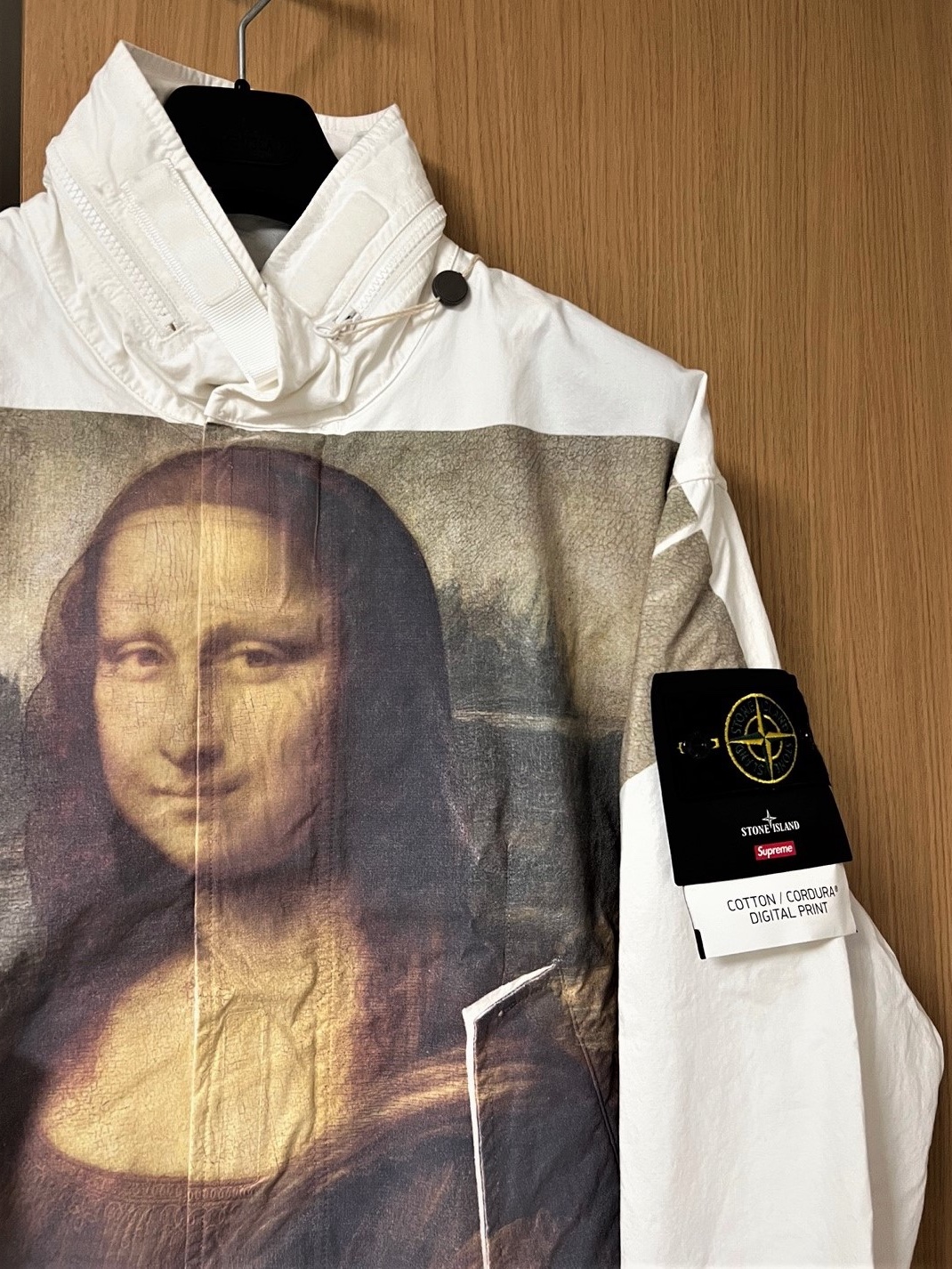 Supreme x Stone Island Cotton Cordura Shell Jacket Mona Lisa - 22SS 착용 스타일 - 1