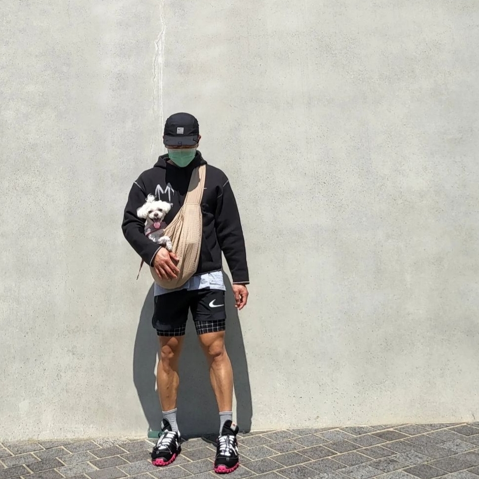 Nike x Matthew M Williams NRG AW84 Cap Black, Nike x Off-White NRG RU Hoodie 착용 스타일
