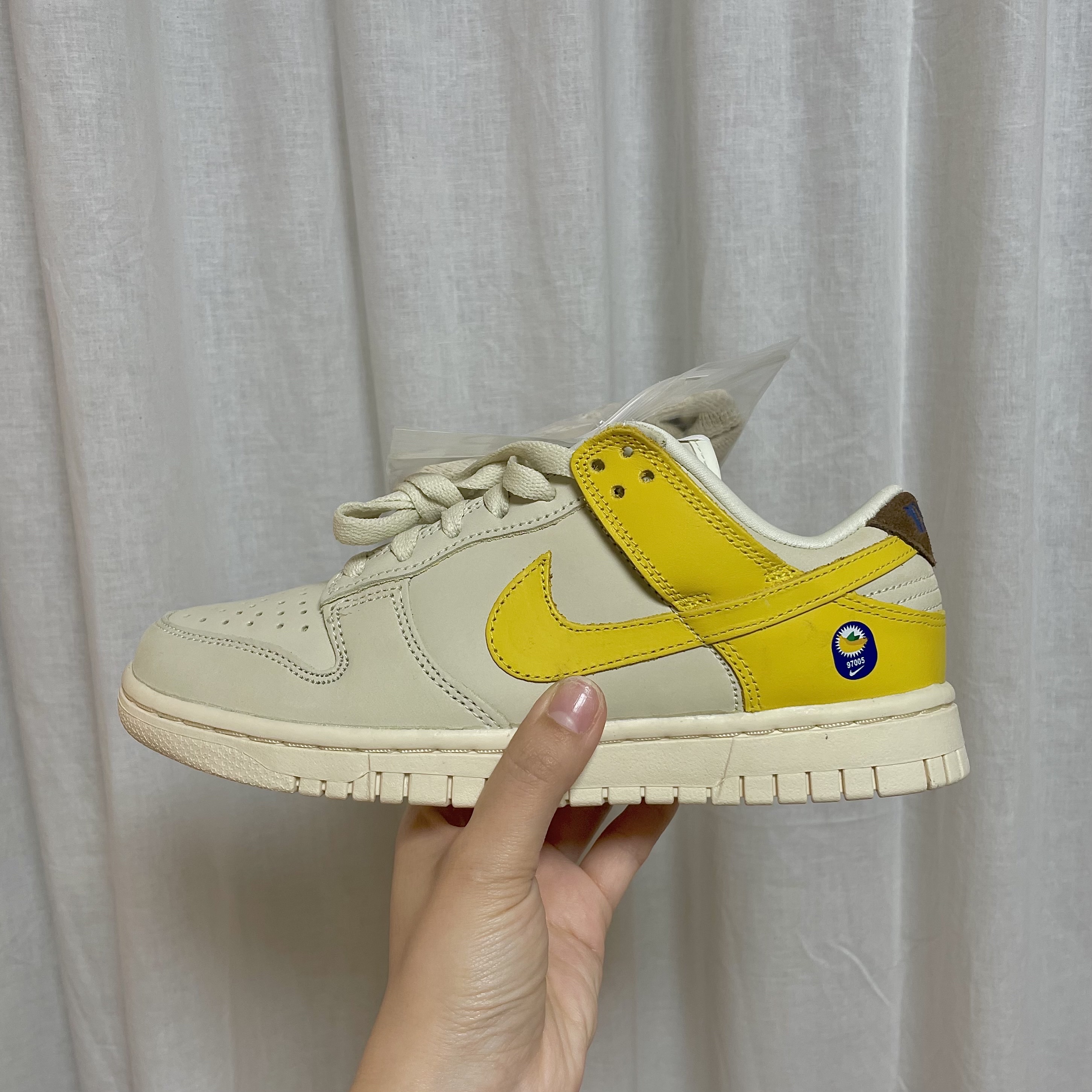 (W) Nike Dunk Low LX Banana 착용 스타일