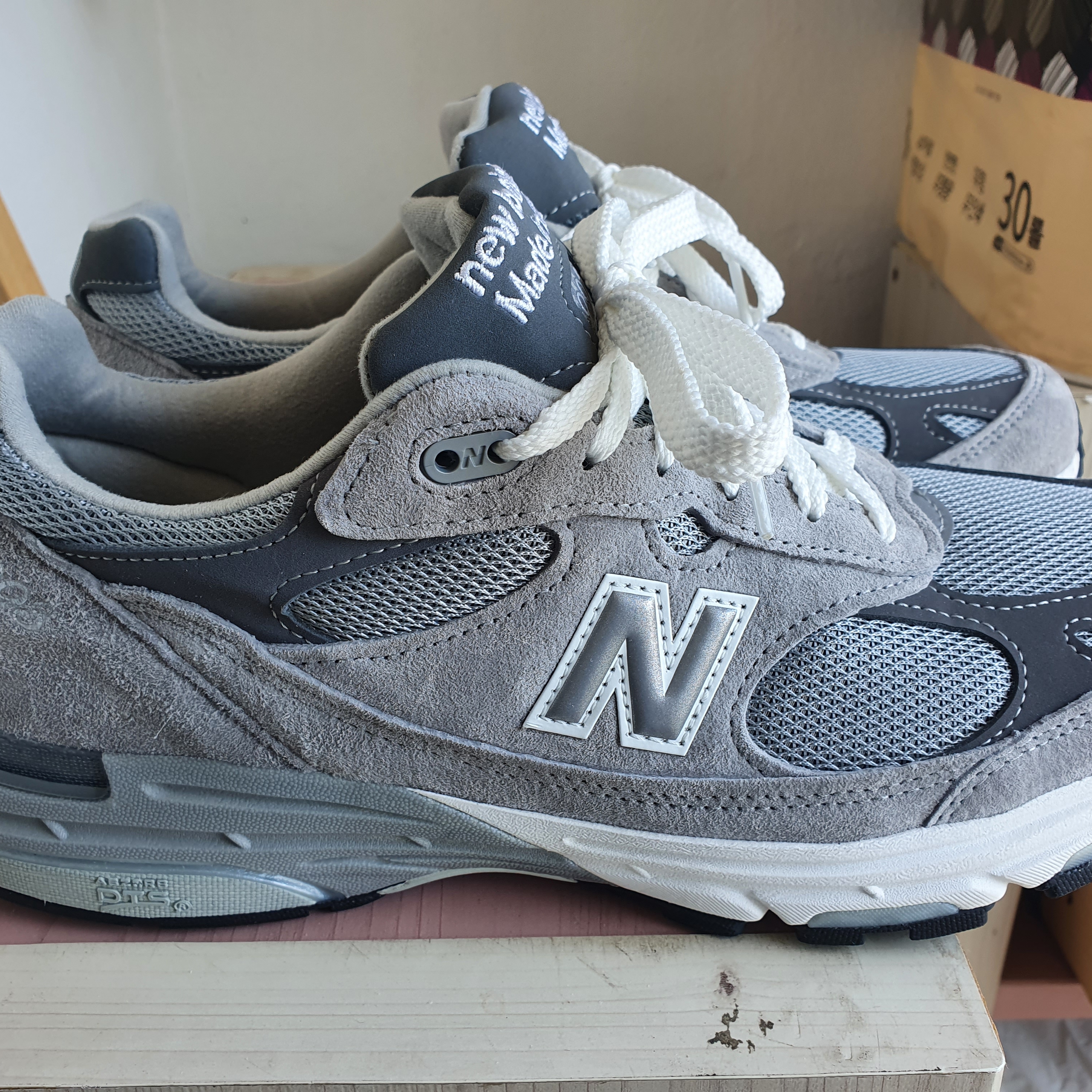 New Balance 993 Made in USA Grey - D Standard 착용 스타일
