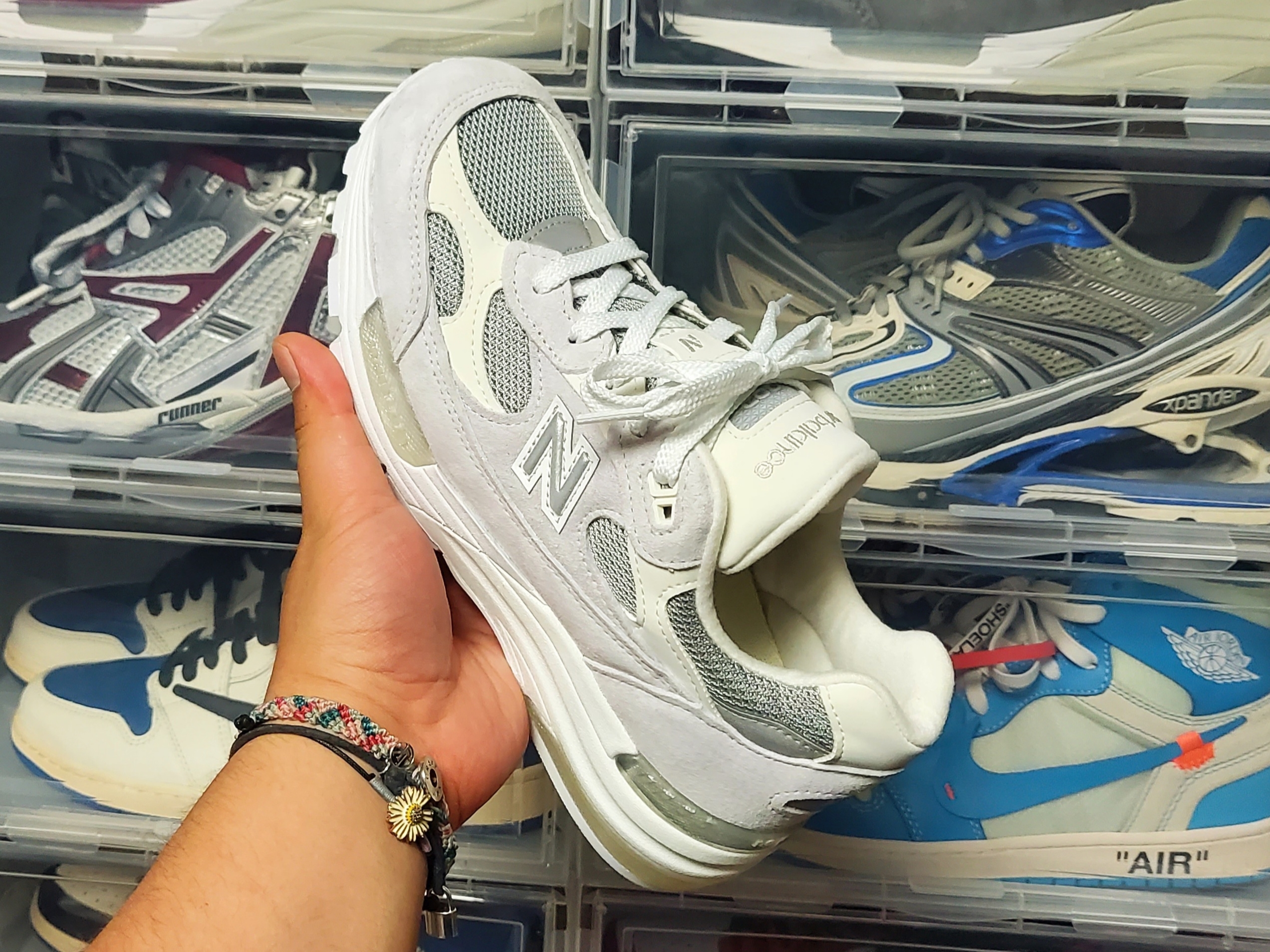 New Balance 992 Made in USA White Silver 착용 스타일 - 3
